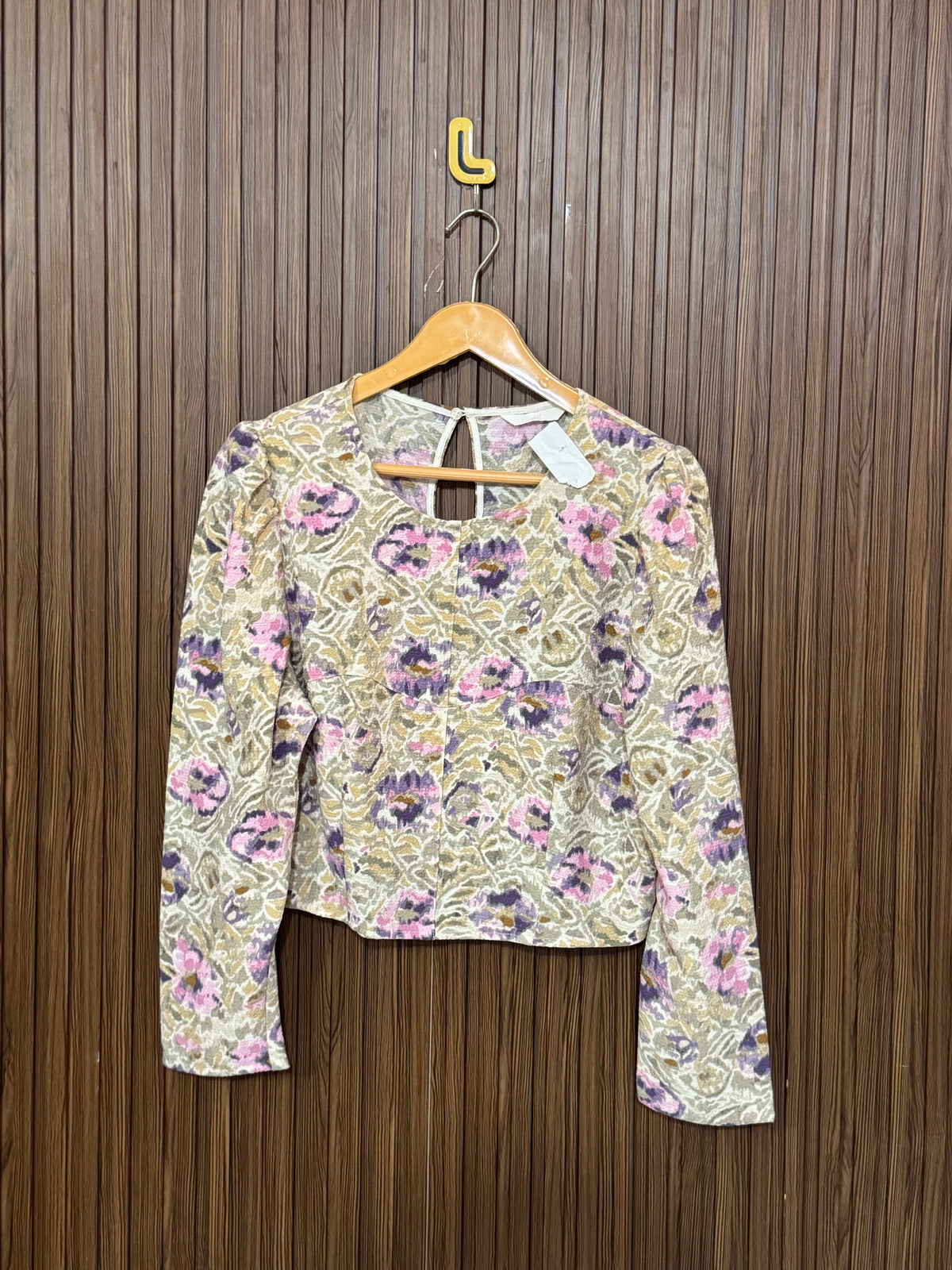 Chest 19 Length 16 Fabric Silk Soft Pearl Crop Top