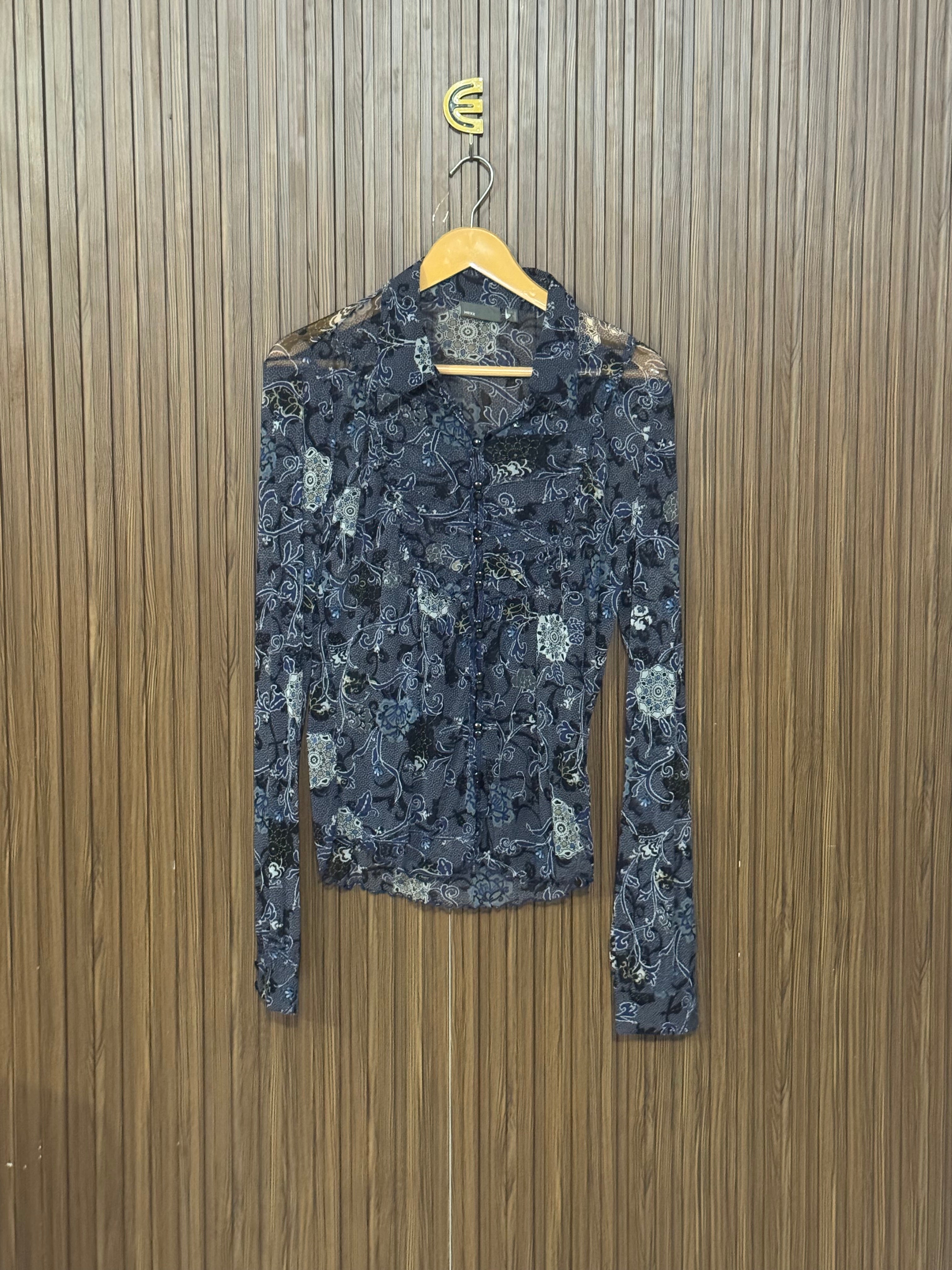 Chest 22 Length 23 Fabric Net Floral Mesh Button Blouse