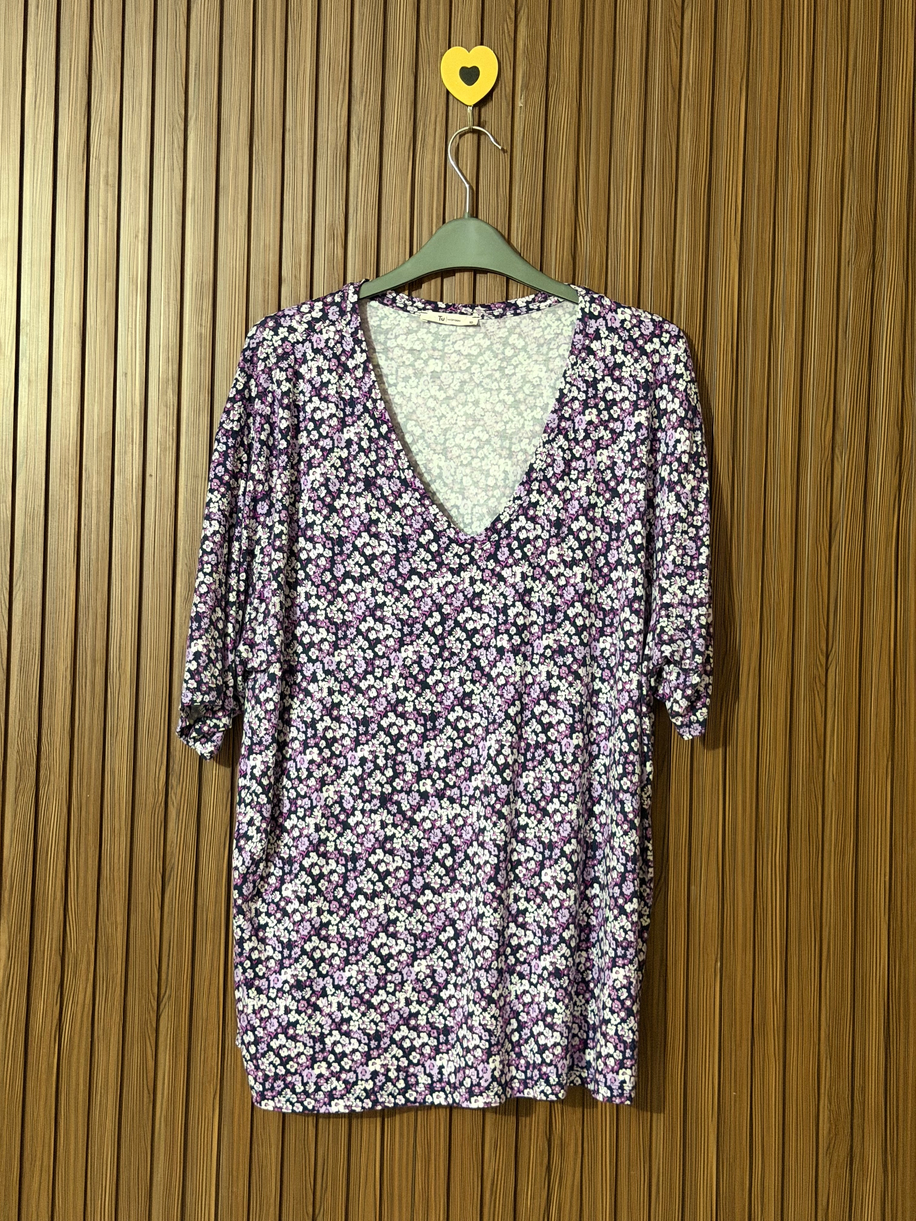 Chest 23 Length 29 V-Neck Imported Top