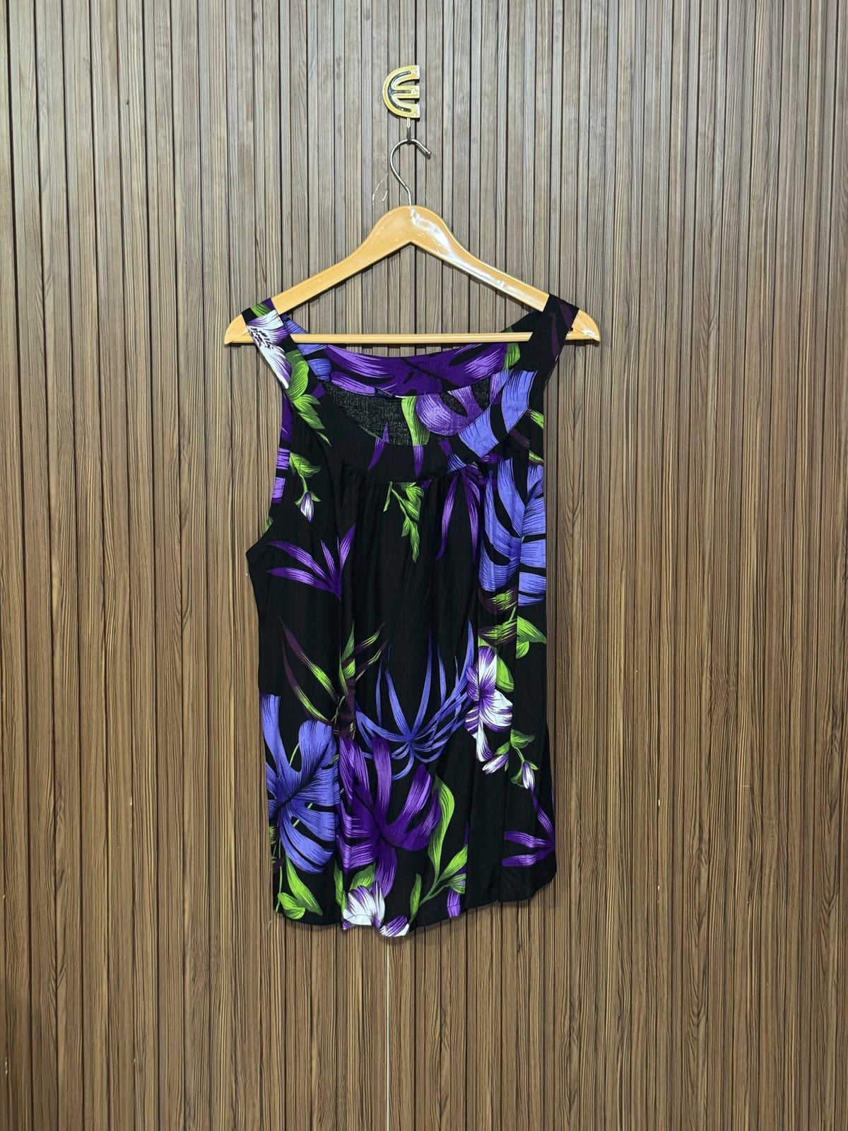 Chest 19 Length 28 Fabric Silk Flower Top