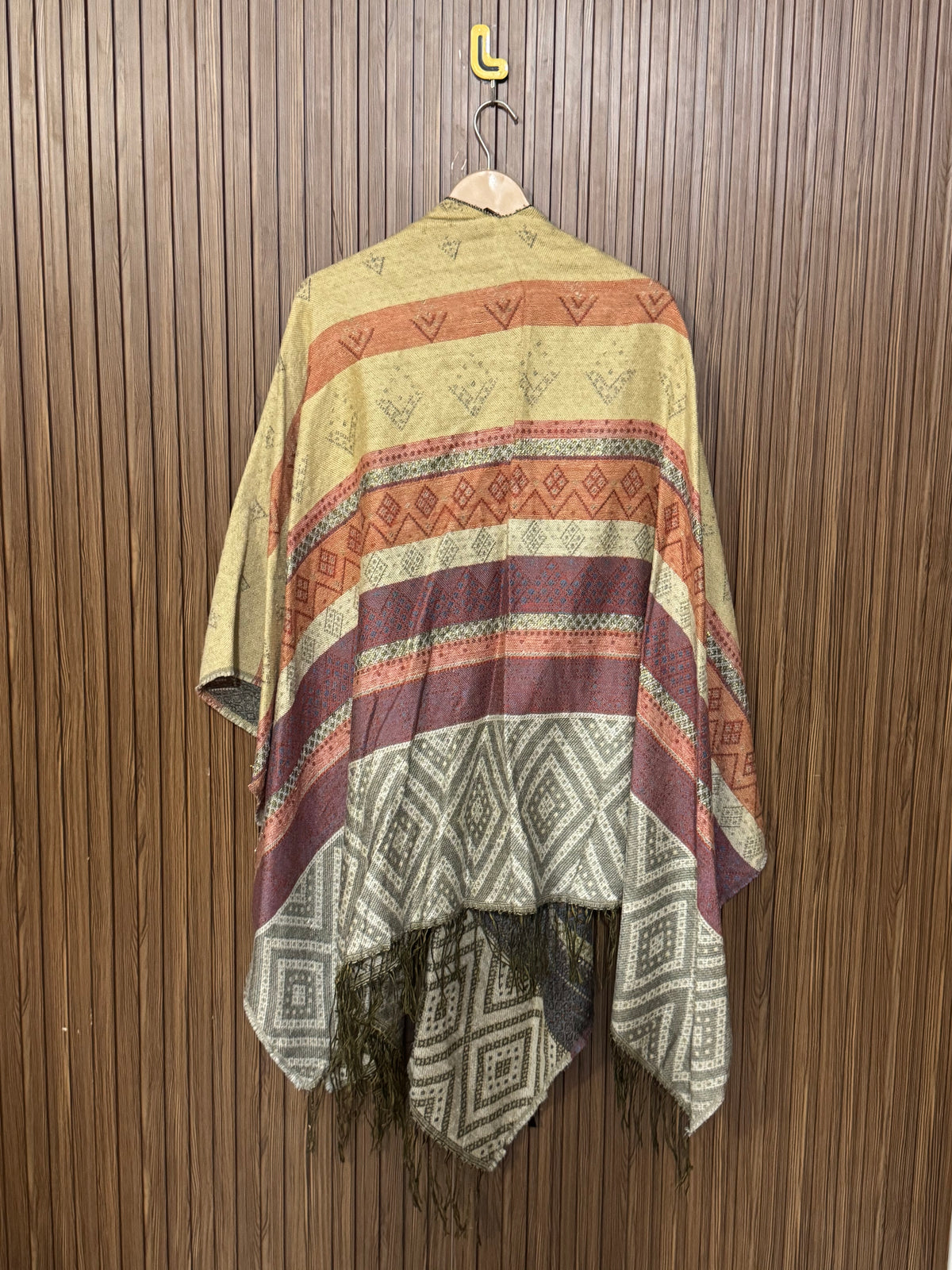 Belt Cape Shawl