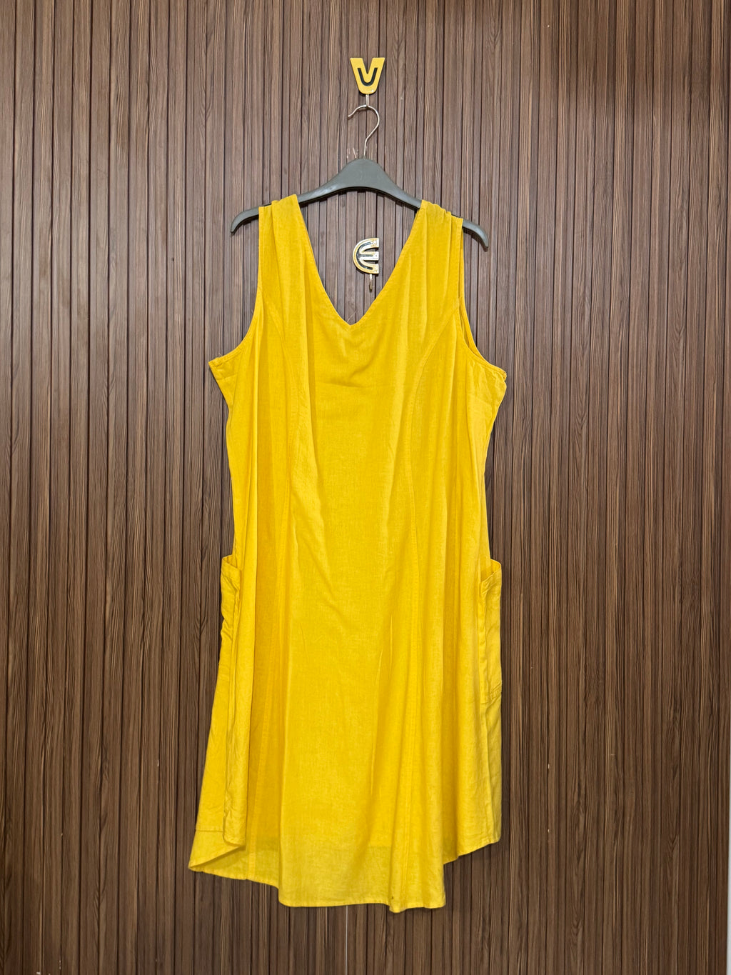 Chest 23 Length 41 Fabric Silk Casual Muse