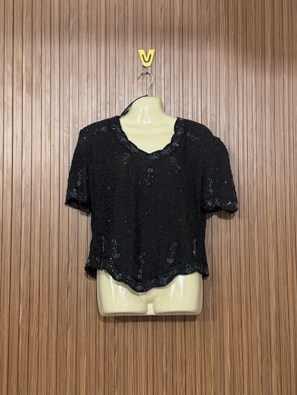 Chest 20 Length 23 Chic Dreams