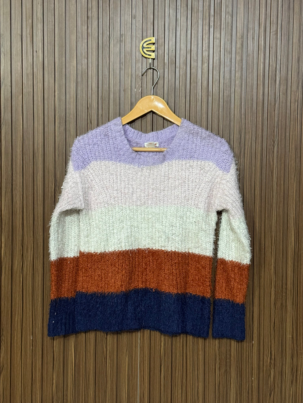 Chest 17 Length 21 Short Sweater