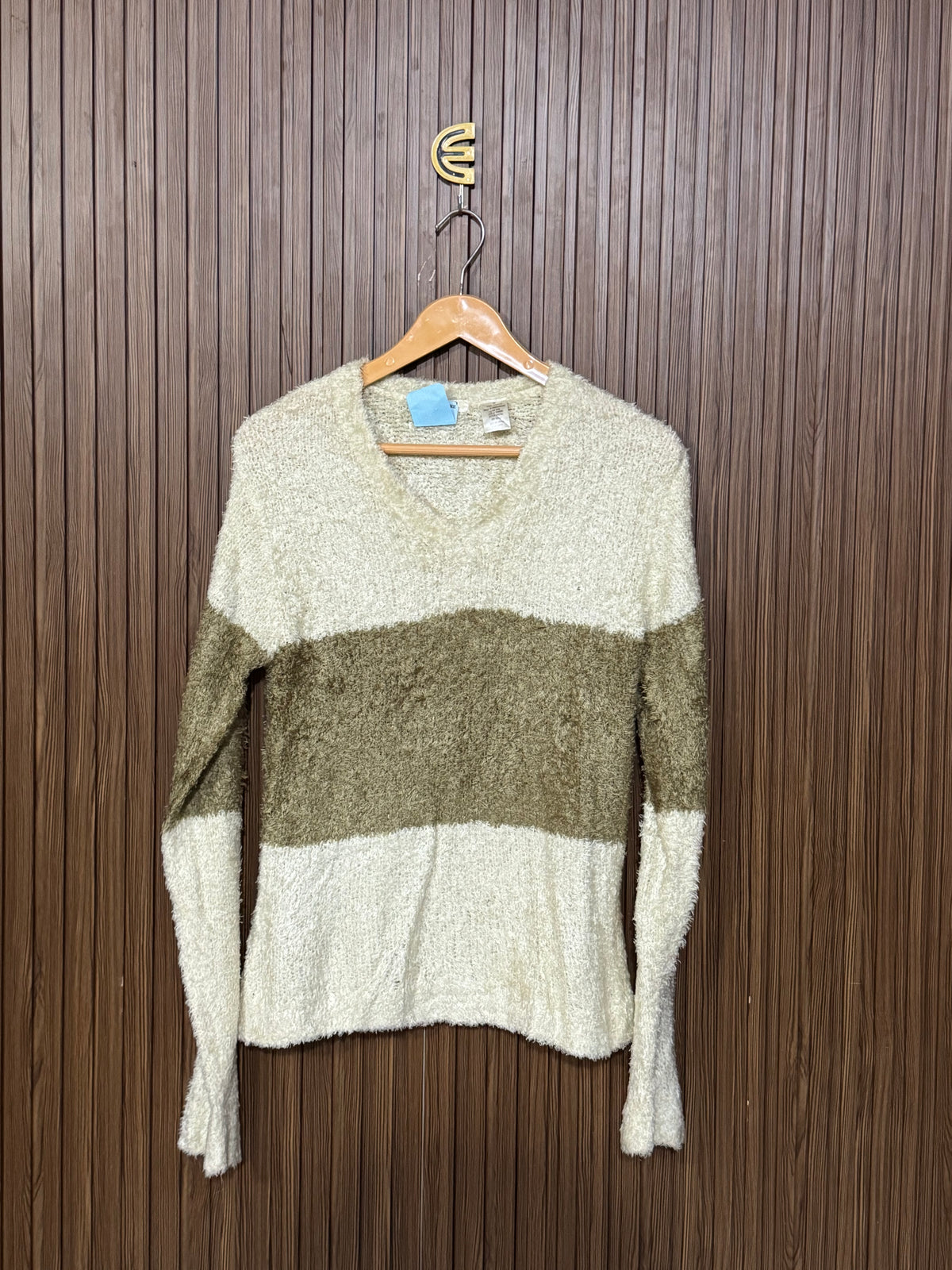 Chest 17 Length 24 Thick Sweater