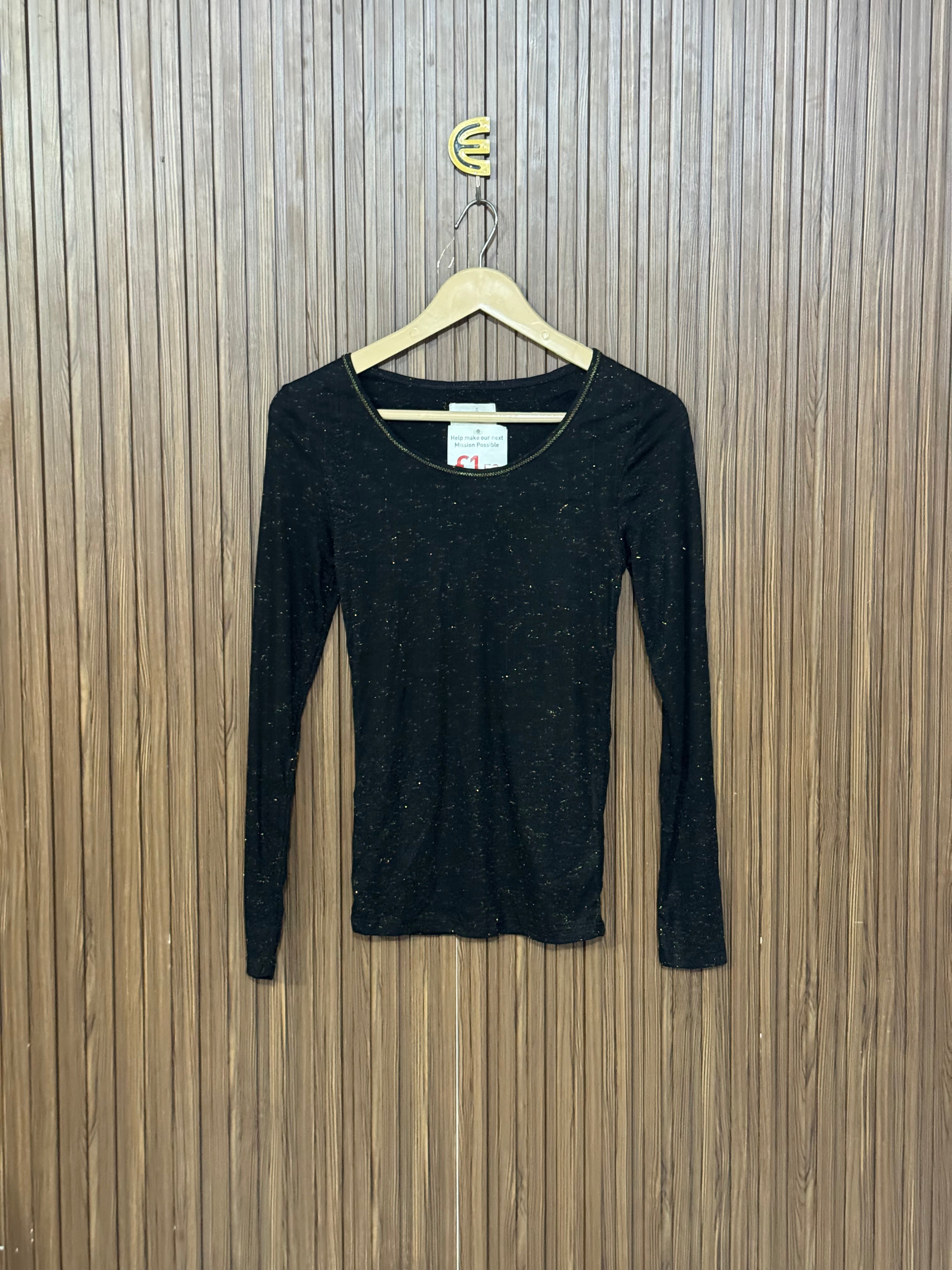 Chest 13 Length 22 Fit crop top