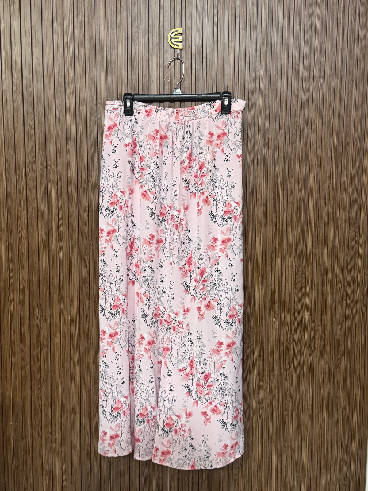 Waist 32 to 34 Length 39 Fabric Silk Spring Skirt