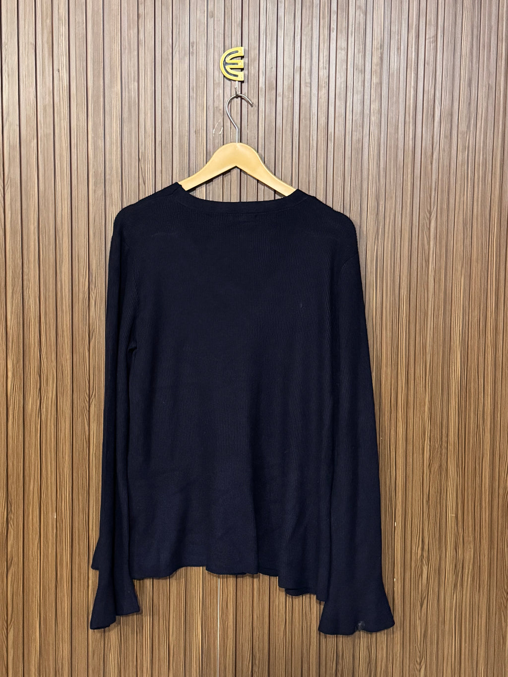 Chest 20 Length 25 Light Sweater