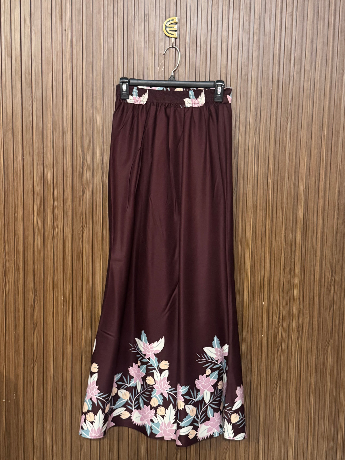 Waist 26 to 28 Length 40 Fabric Silk Winter Skirt
