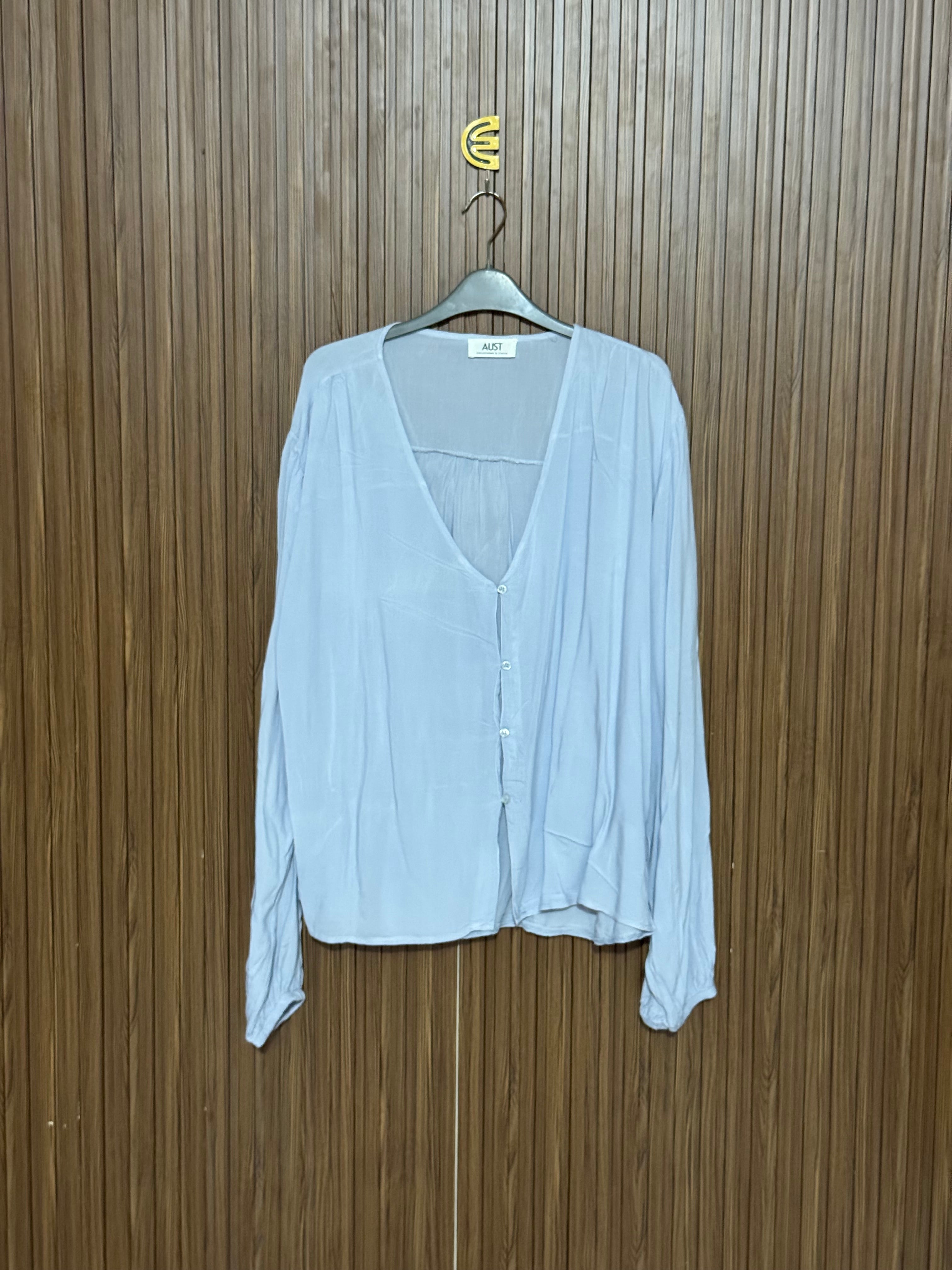 Chest 23 Length 26 Fabric Nylon Blue Smart Casual Top