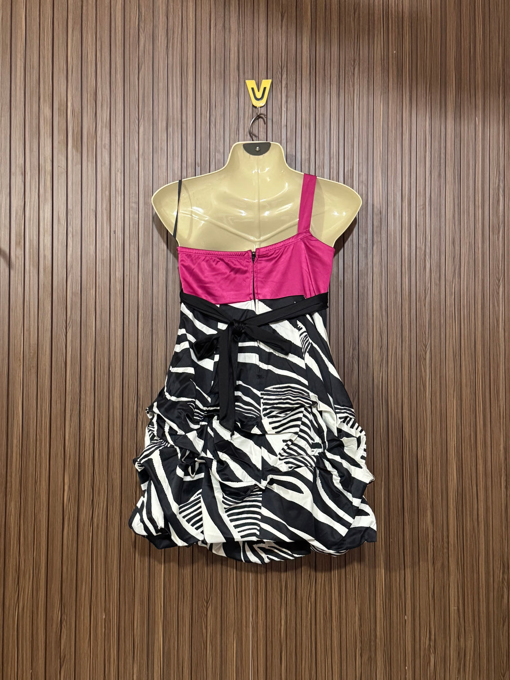 Chest 16 Length 29 Fabric Silk Rosy Glow