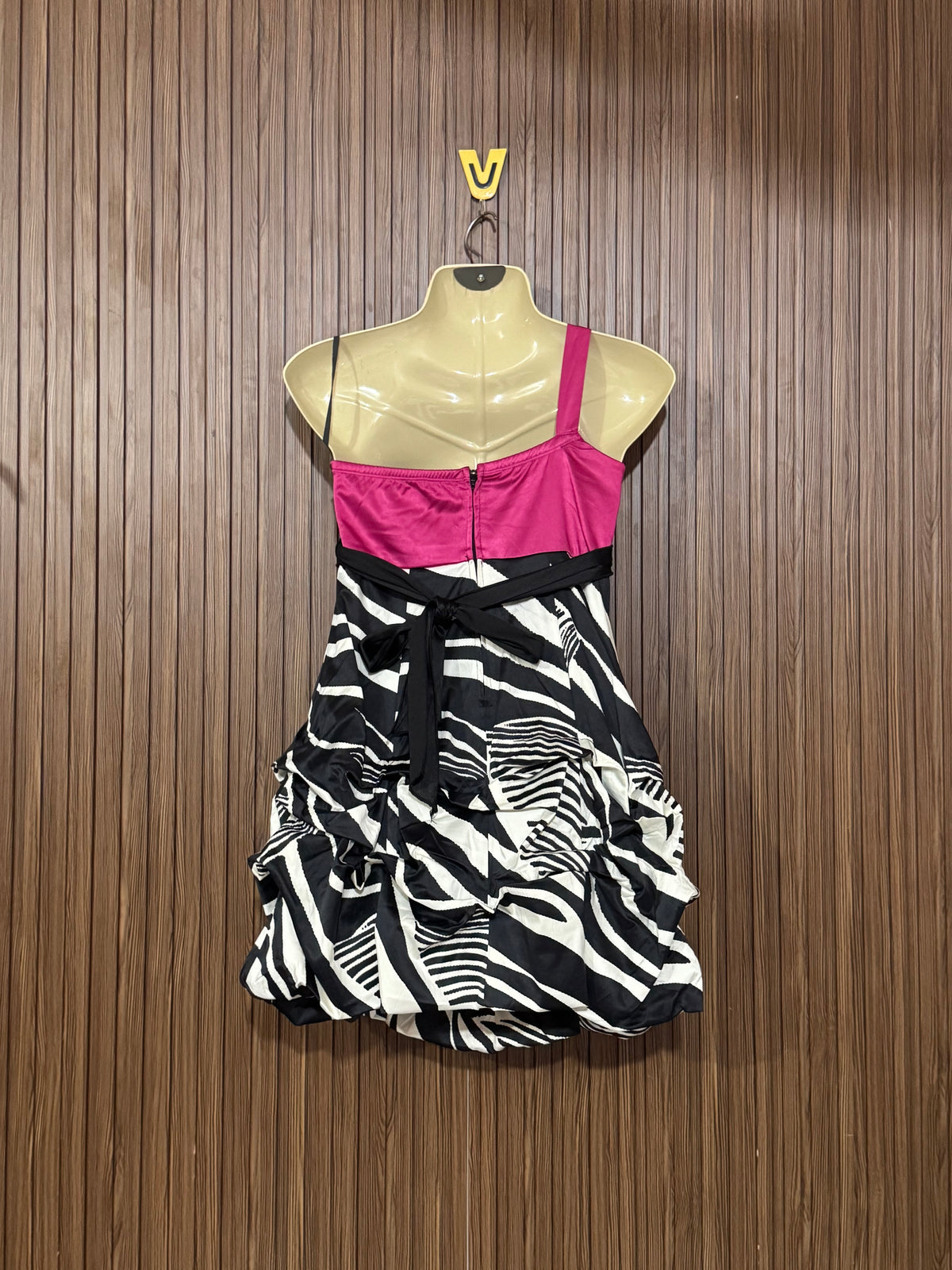 Chest 16 Length 29 Fabric Silk Rosy Glow