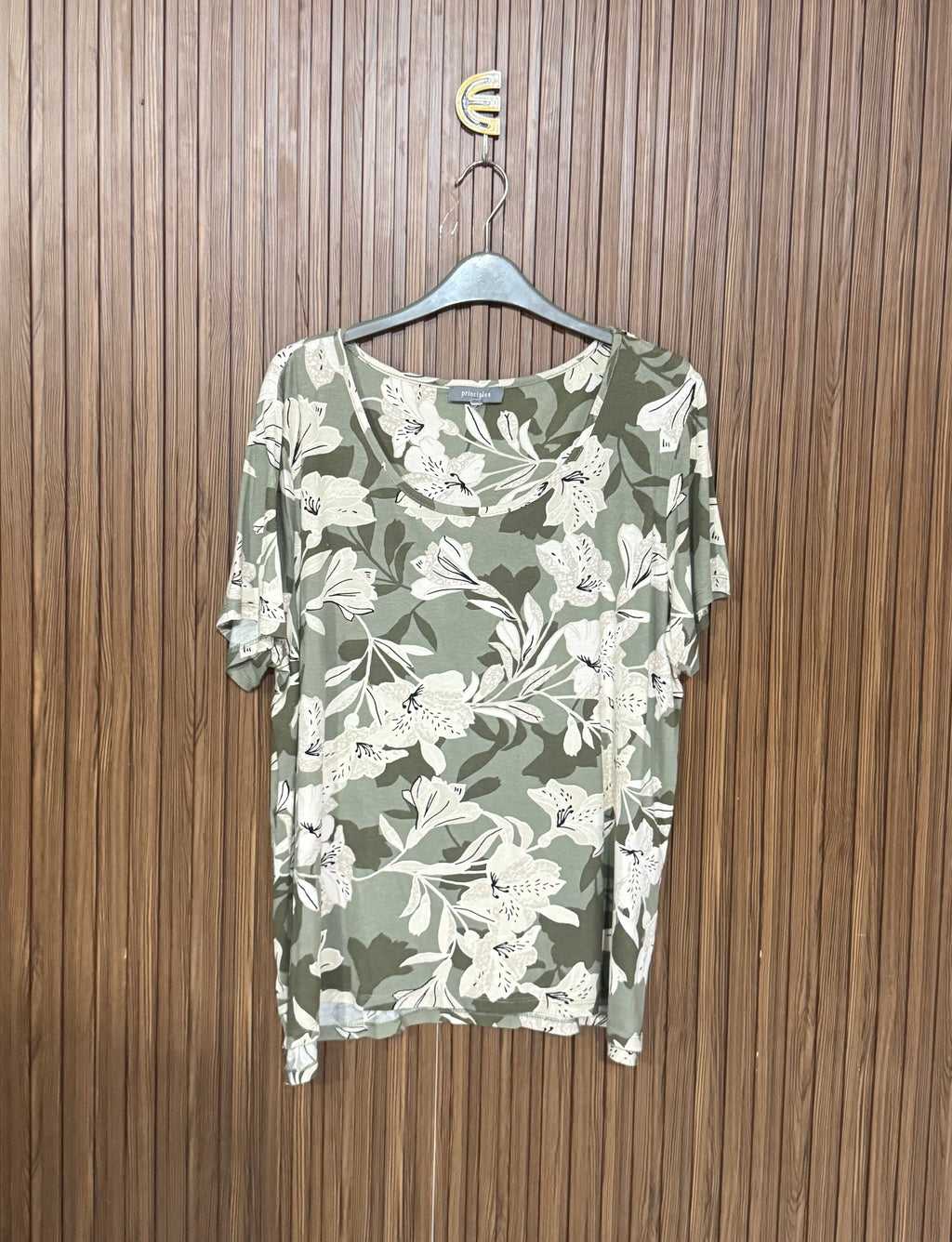 Chest 22 Length 26 Basic Flower Printed