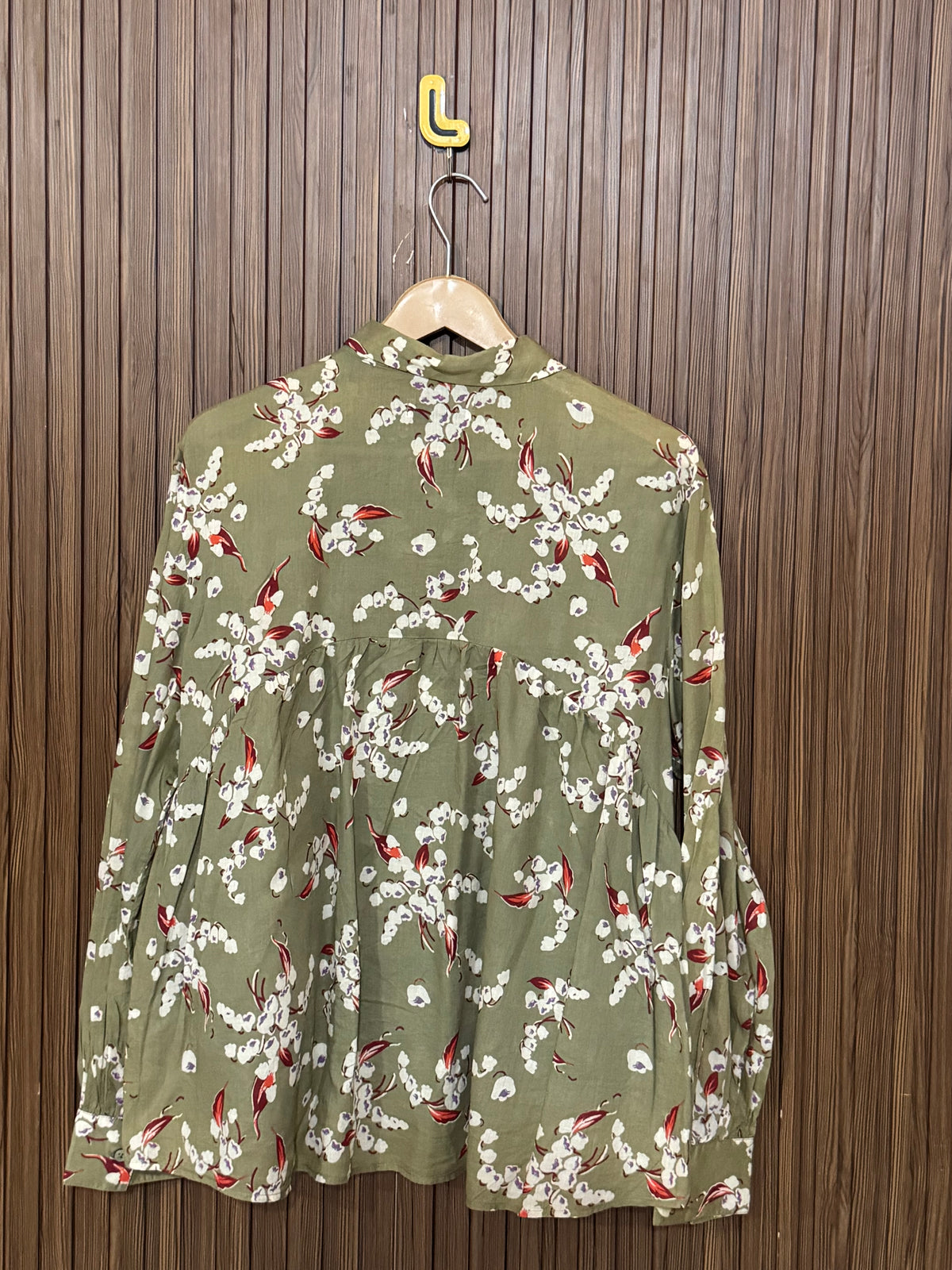 Chest 22 Length 23 Fabric Silk Regular Fit Full Sleeves