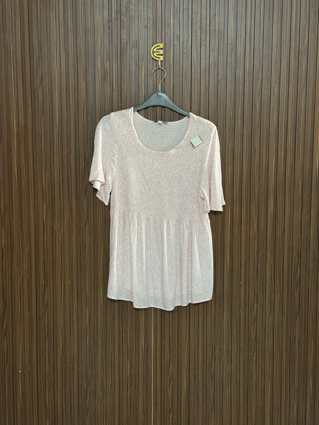 Chest 15 length 26 Fabric Nylon Smocked Pink