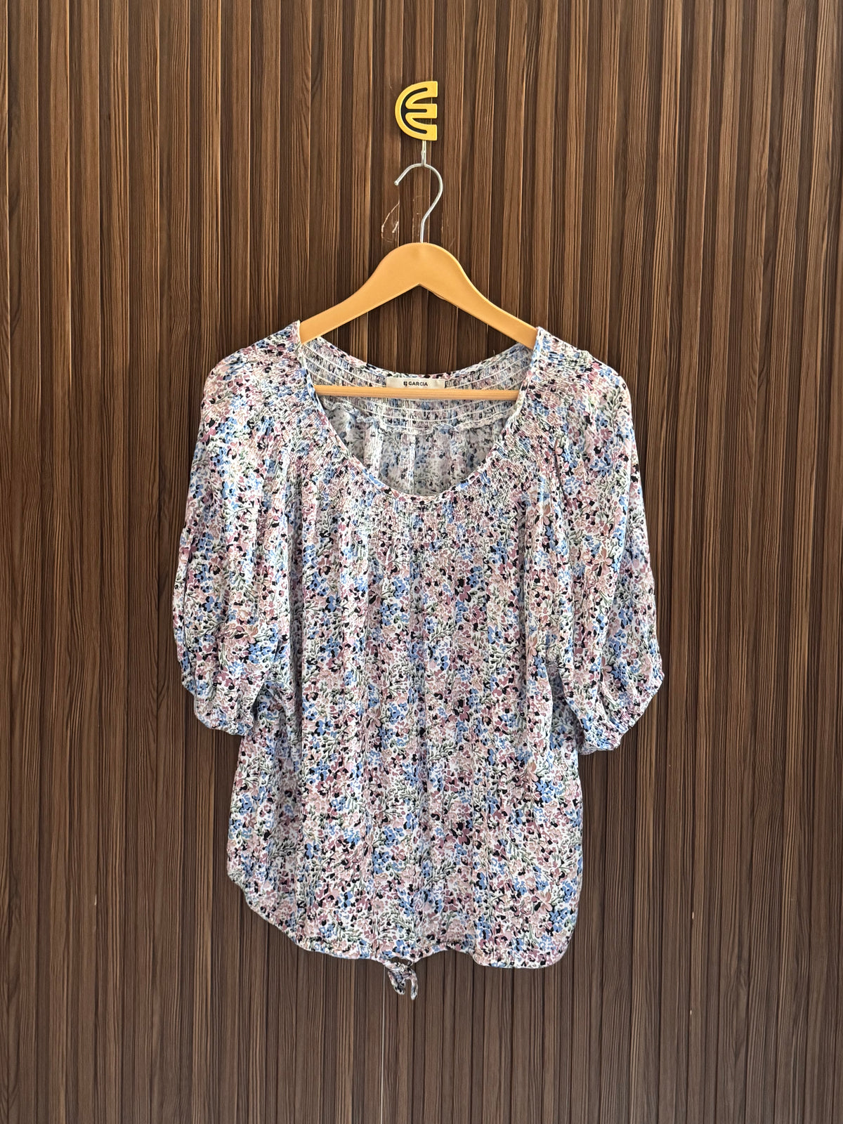 Chest 23 Length 24 Fabric Silk Travel Style