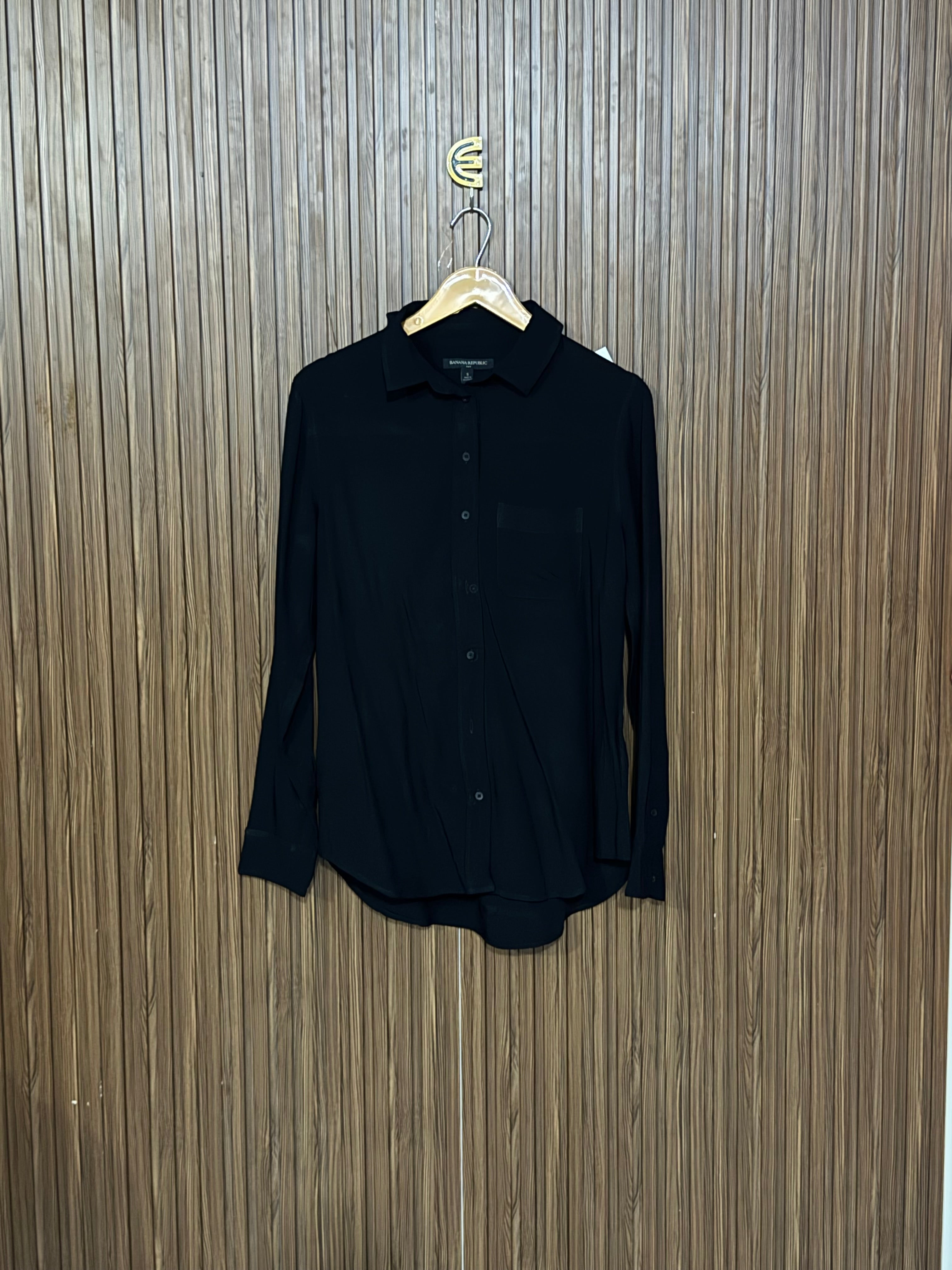 Chest 19 Length 26 Fabric Silk Black Slim Top