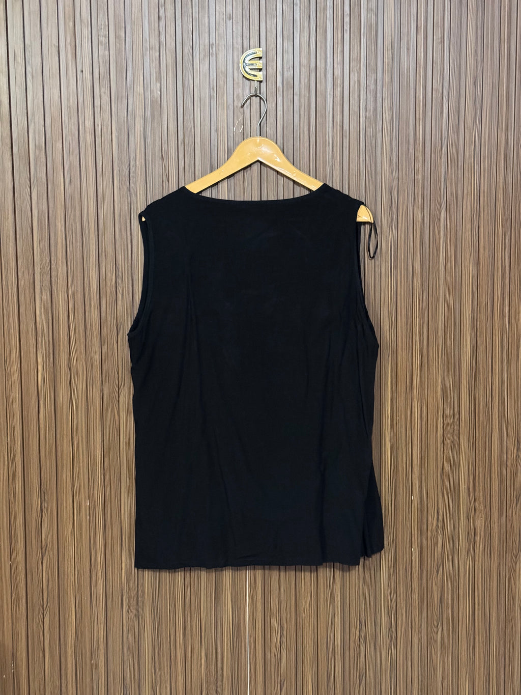 Chest 21 Length 26 Fabric Silk Metro Sleeves