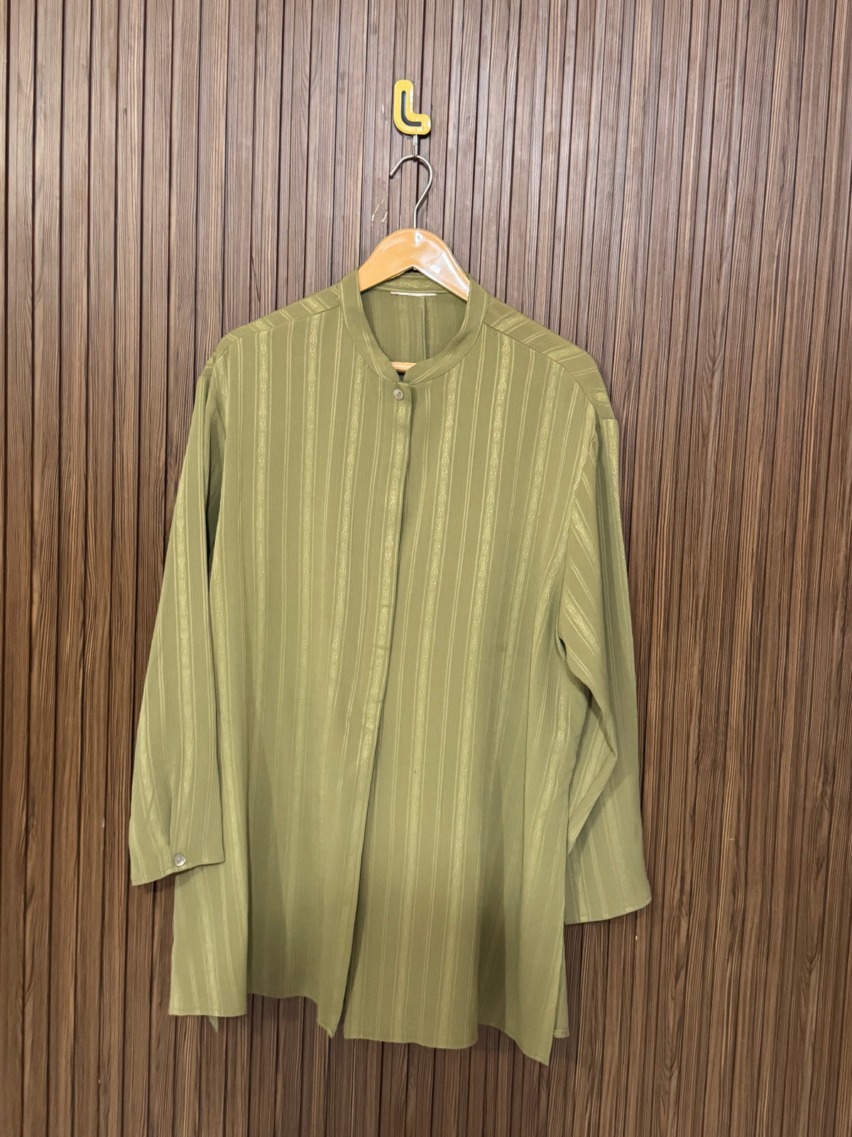 Chest 22 Length 29 Fabric Silk Bell Sleeve Full Sleeves