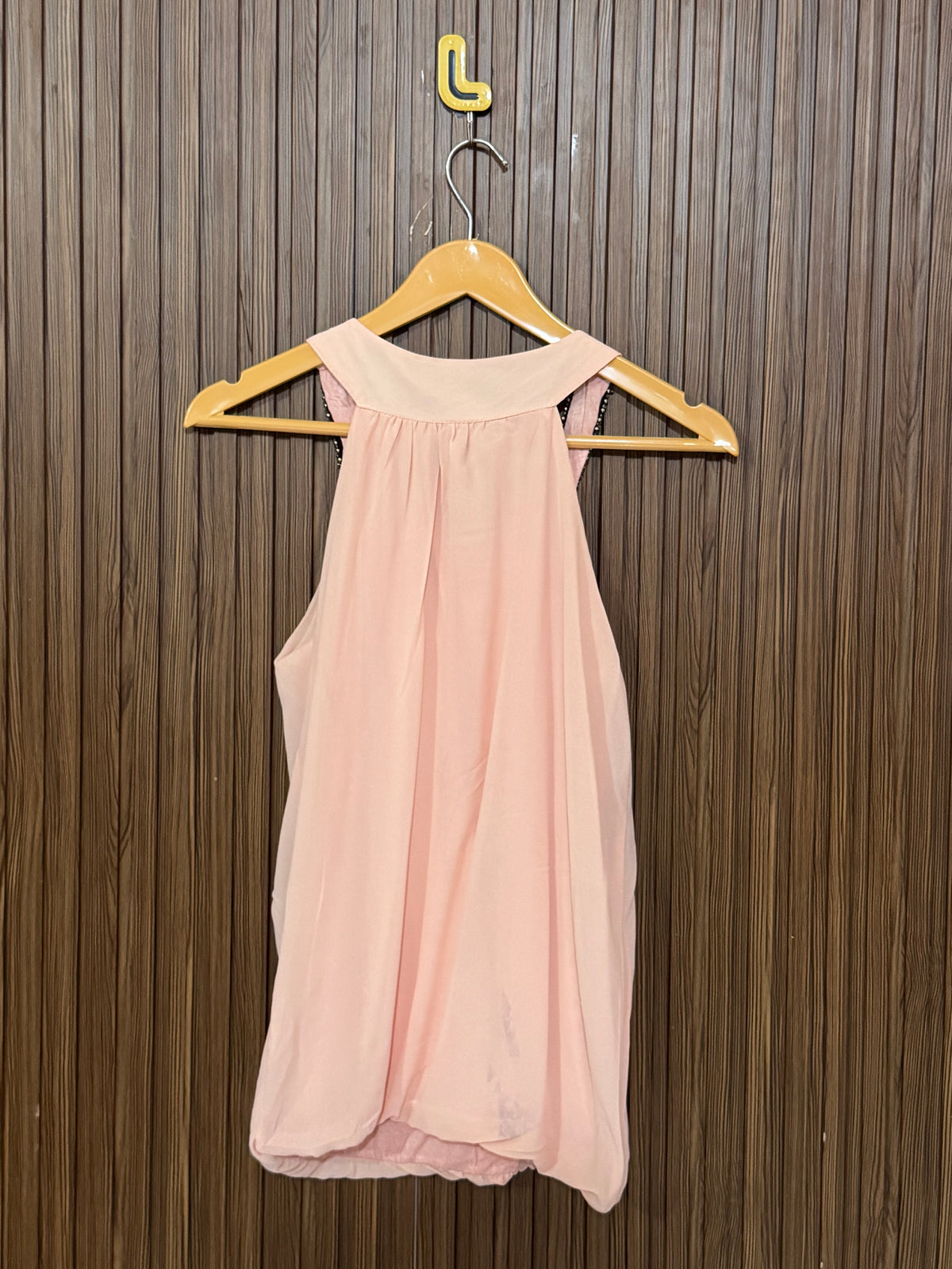 Chest 16 Length 24 Fabric Silk Shifon Fashion Edge Crop Top