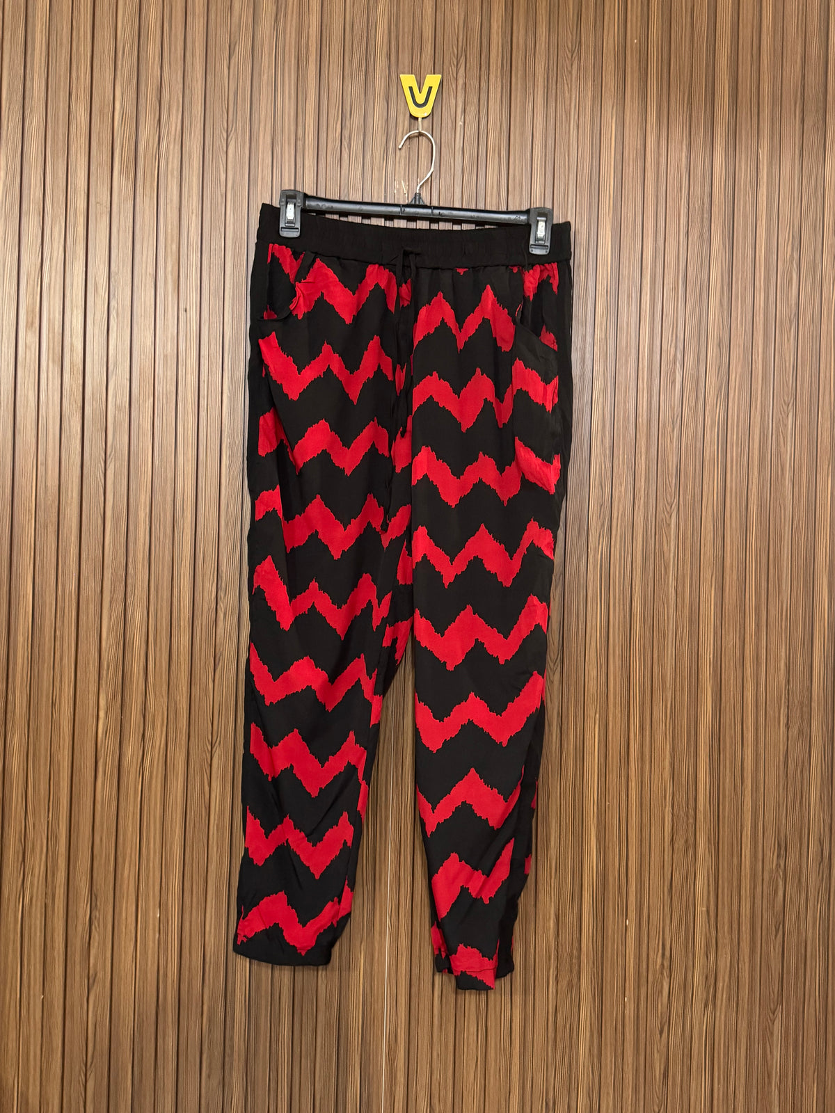 Waist 32 to 34 Length 38 Fabric Silk Shifon Plain Knit