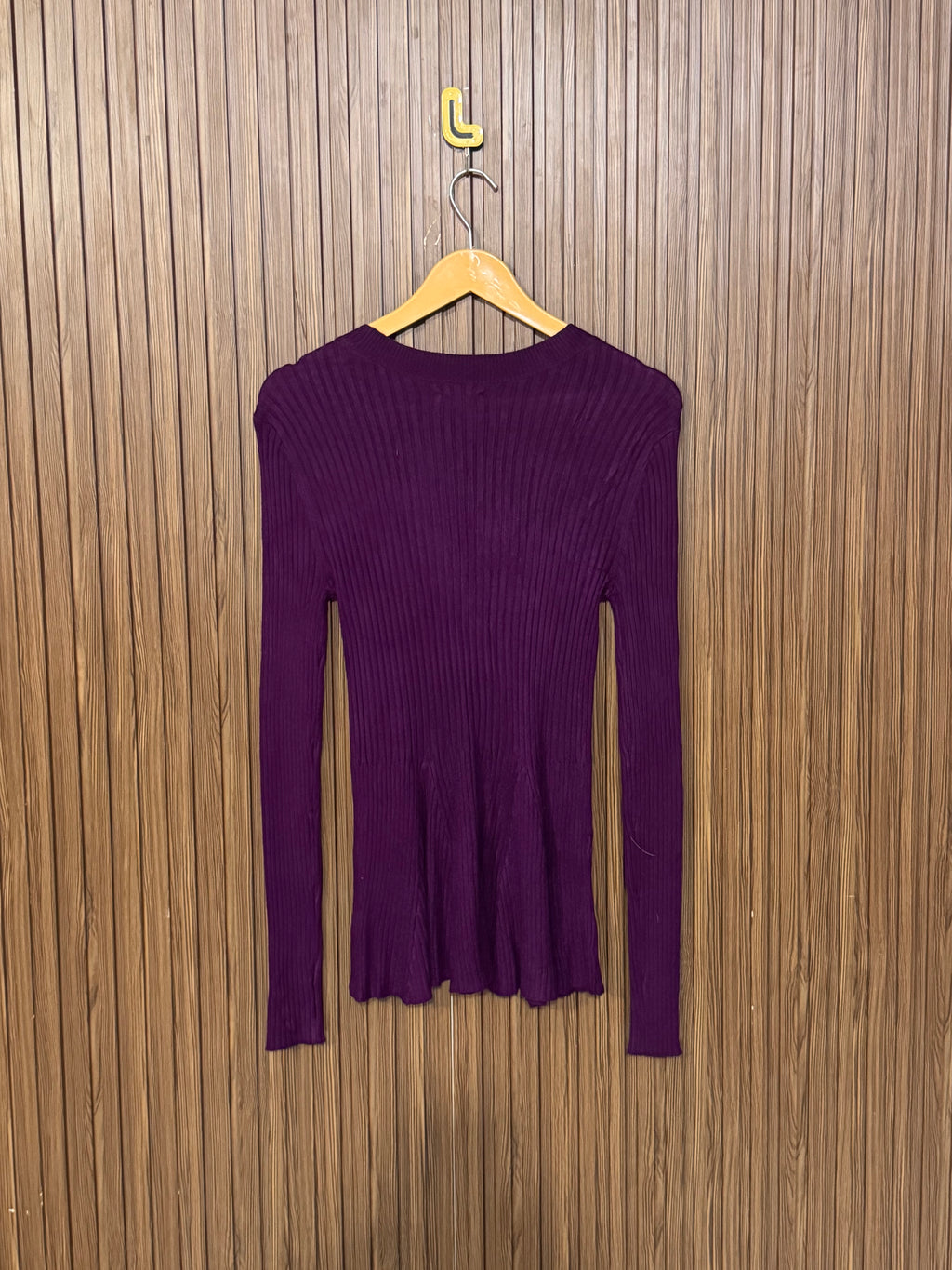 Chest 13 Length 25 Peak Wool Heavy Sweater