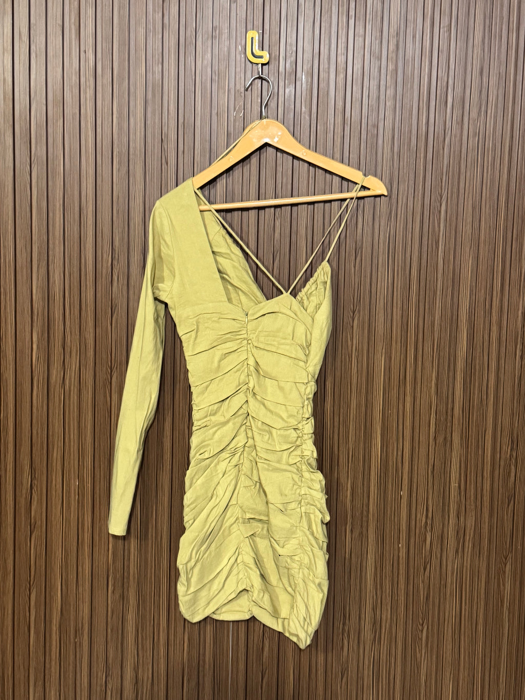 Chest 11 Length 32 Fabric Silk Glam Glow