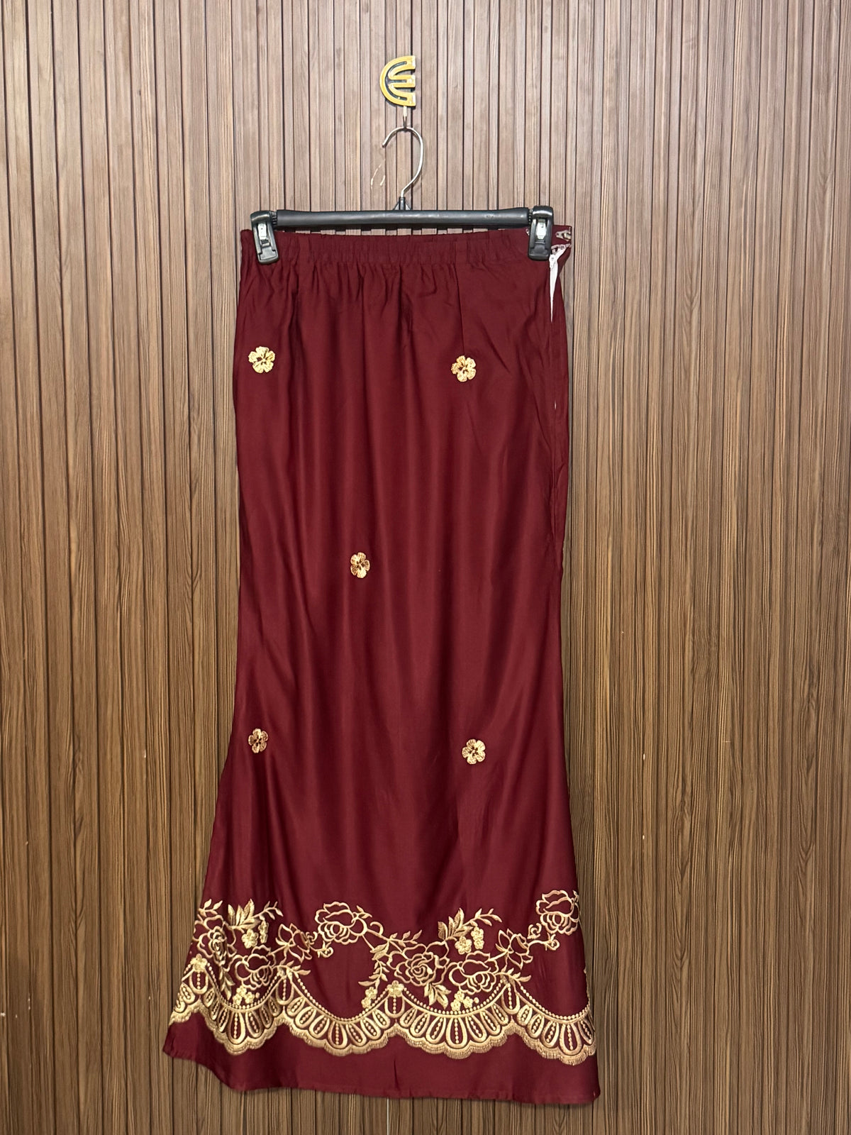 Waist 28 to 30 Length 40 Fabric Silk Star Skirt