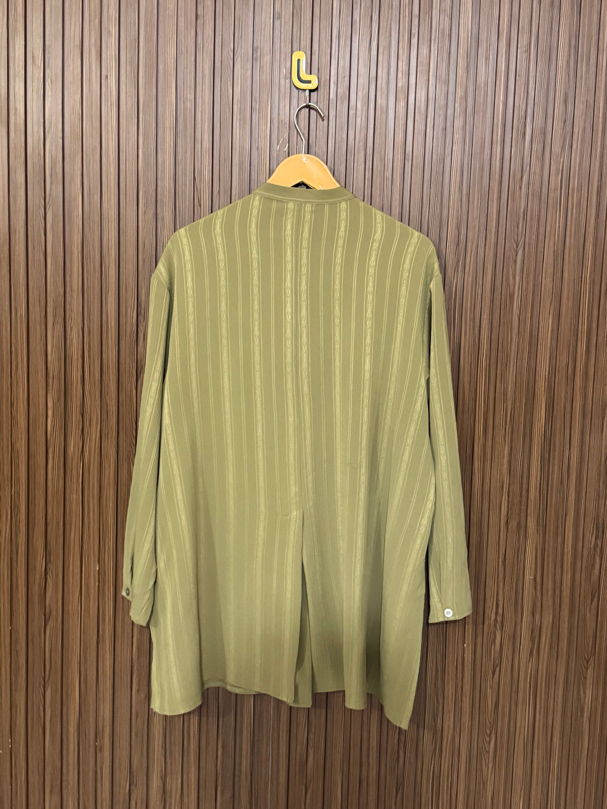 Chest 22 Length 29 Fabric Silk Bell Sleeve Full Sleeves