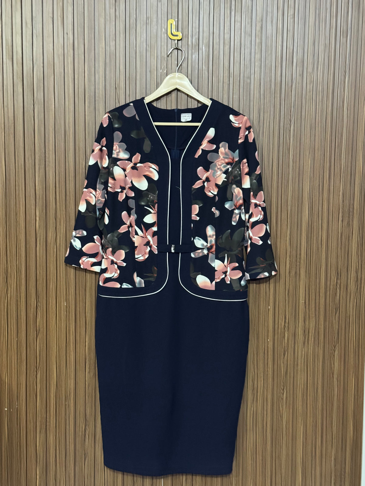 Chest 19 Length 41 Fabric Silk Cotton Crystal Grace