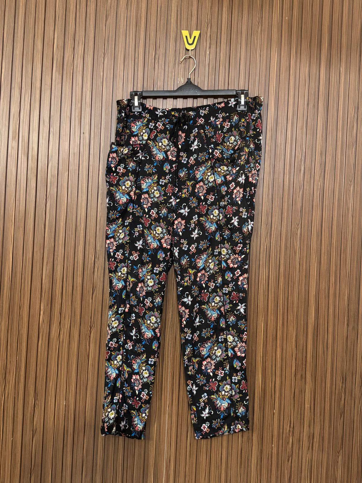 Waist 34 to 38 Length 38 Fabric Silk Shifon Daily Knit