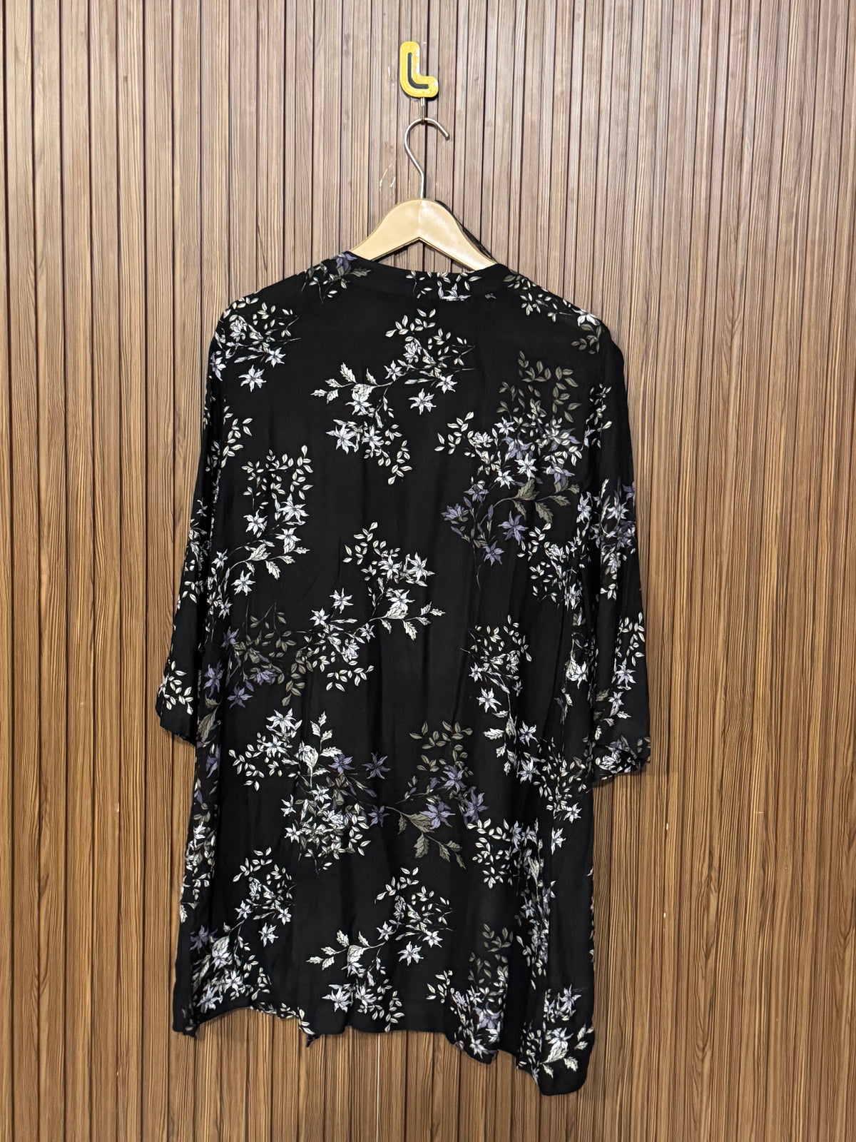 Chest Medium Length 31 Fabric Silk Warm Full Sleeves