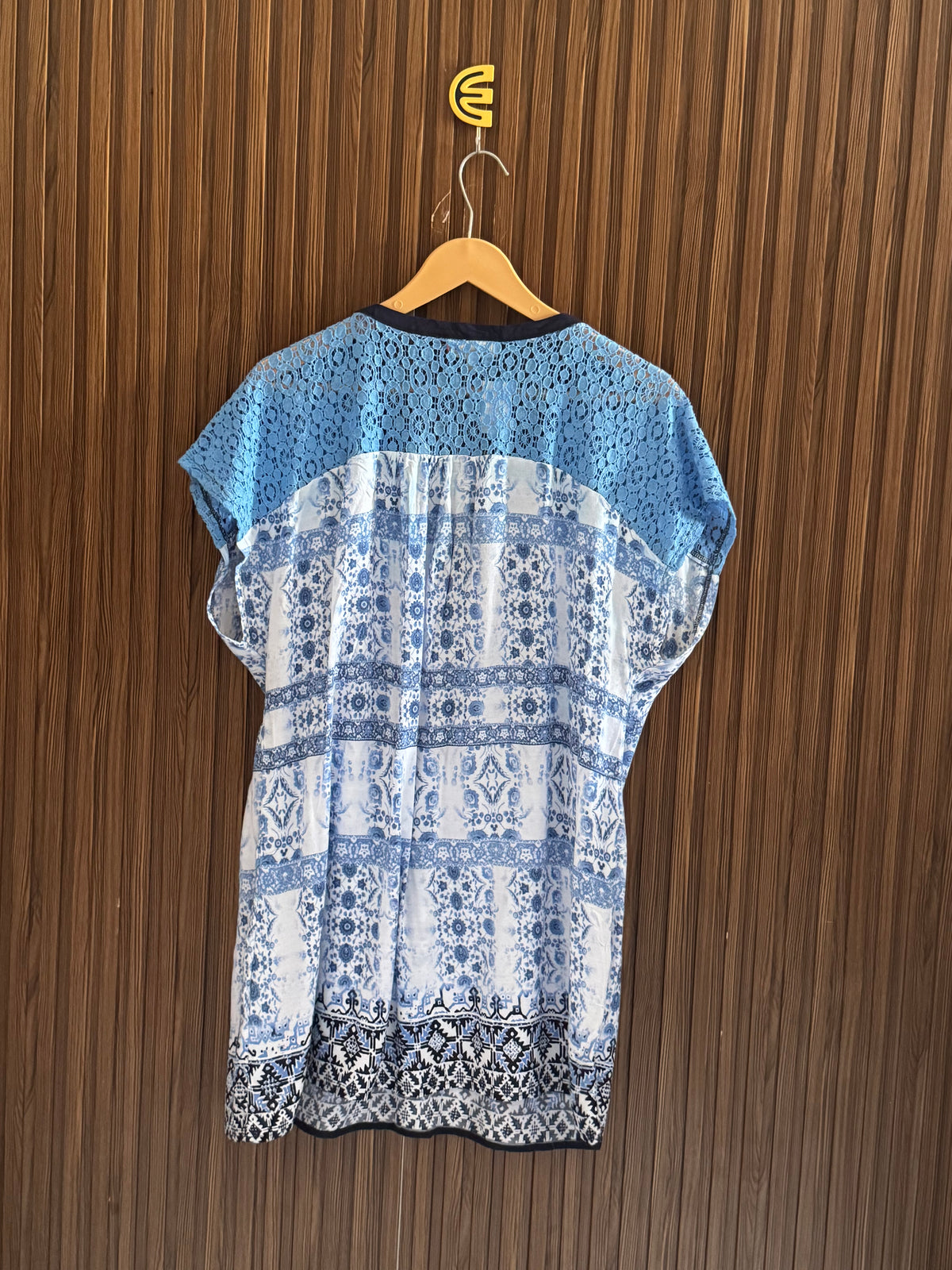 Chest 21 Length 31 Fabric Linen Sparkle Style
