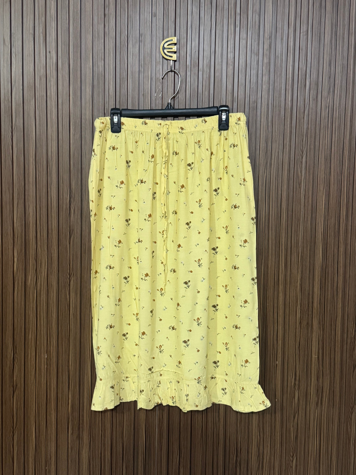 Waist 34 to 36 Length 28 Fabric Silk Shifon Cloud Skirt