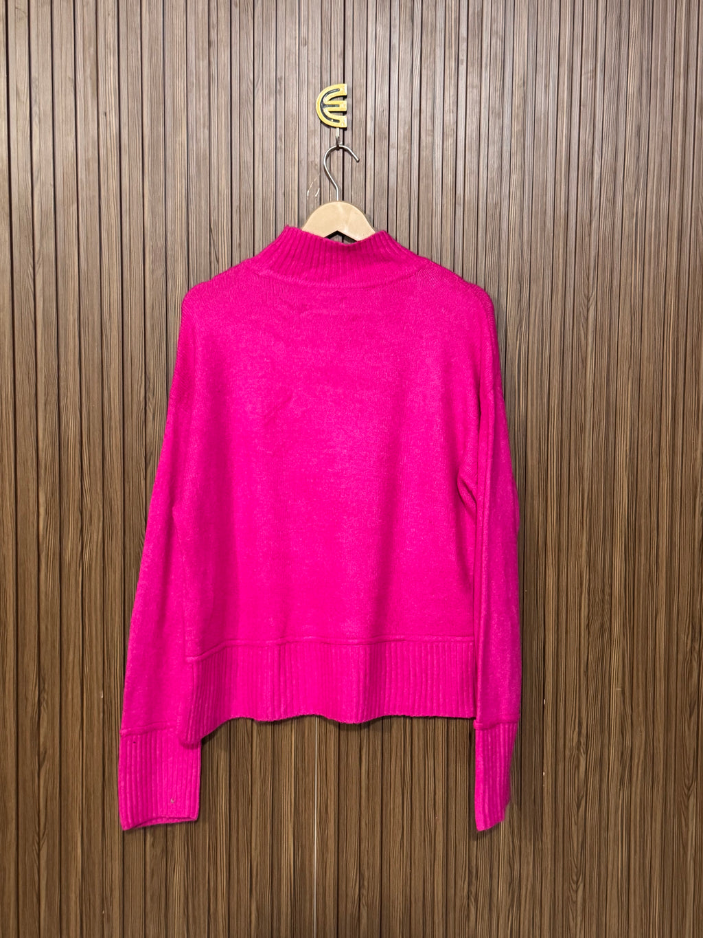 Chest 21 Length 23 Zip Sweater
