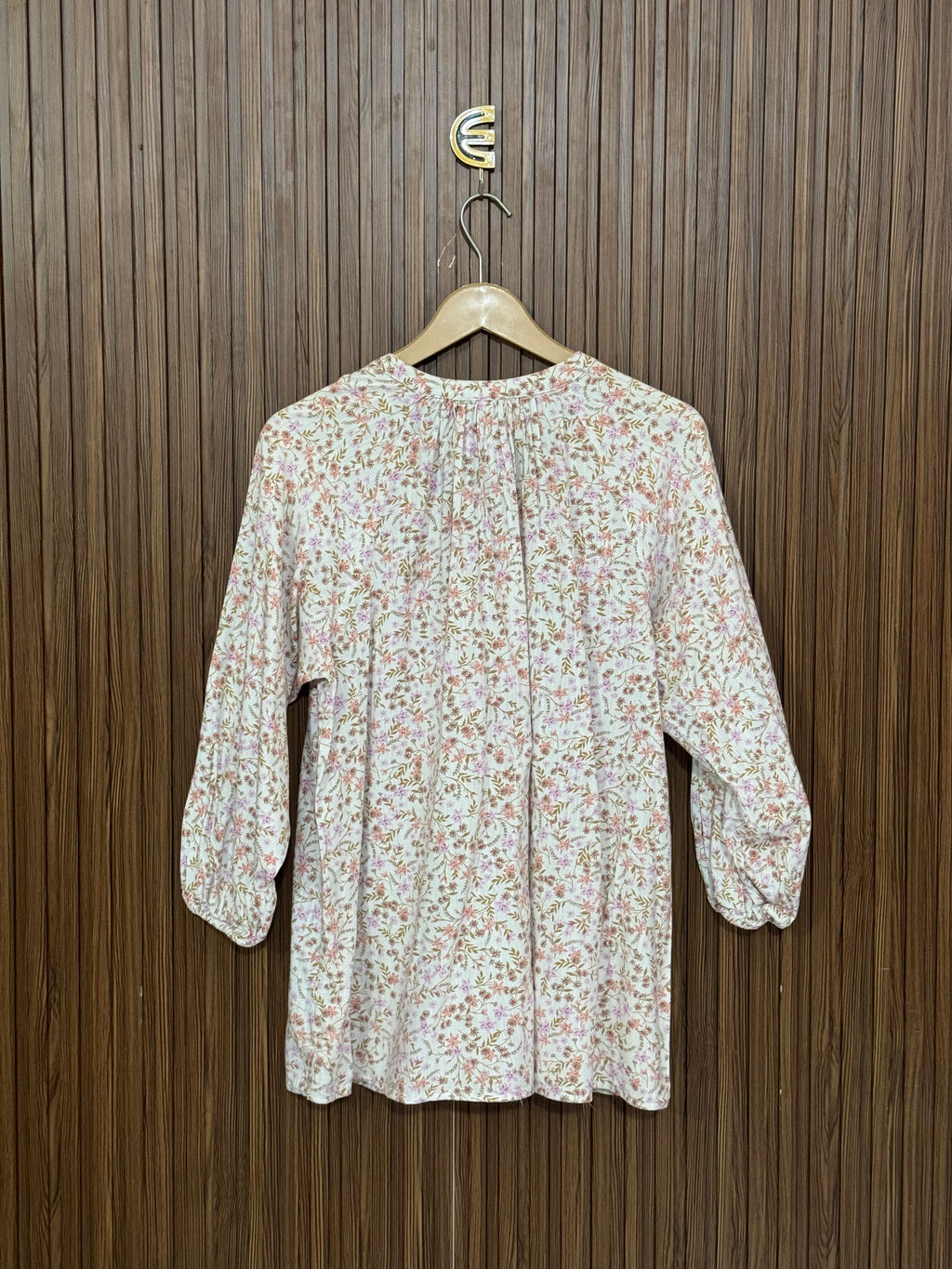 Chest 23 Length 26 Fabric Silk Sky Top