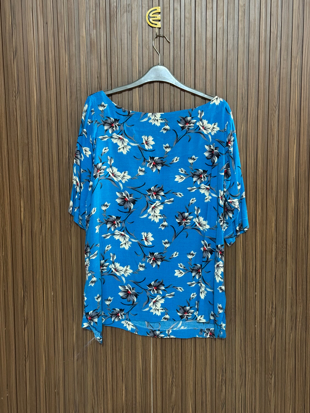 Chest 21 length 37 Fabric Nylon Flower Branch