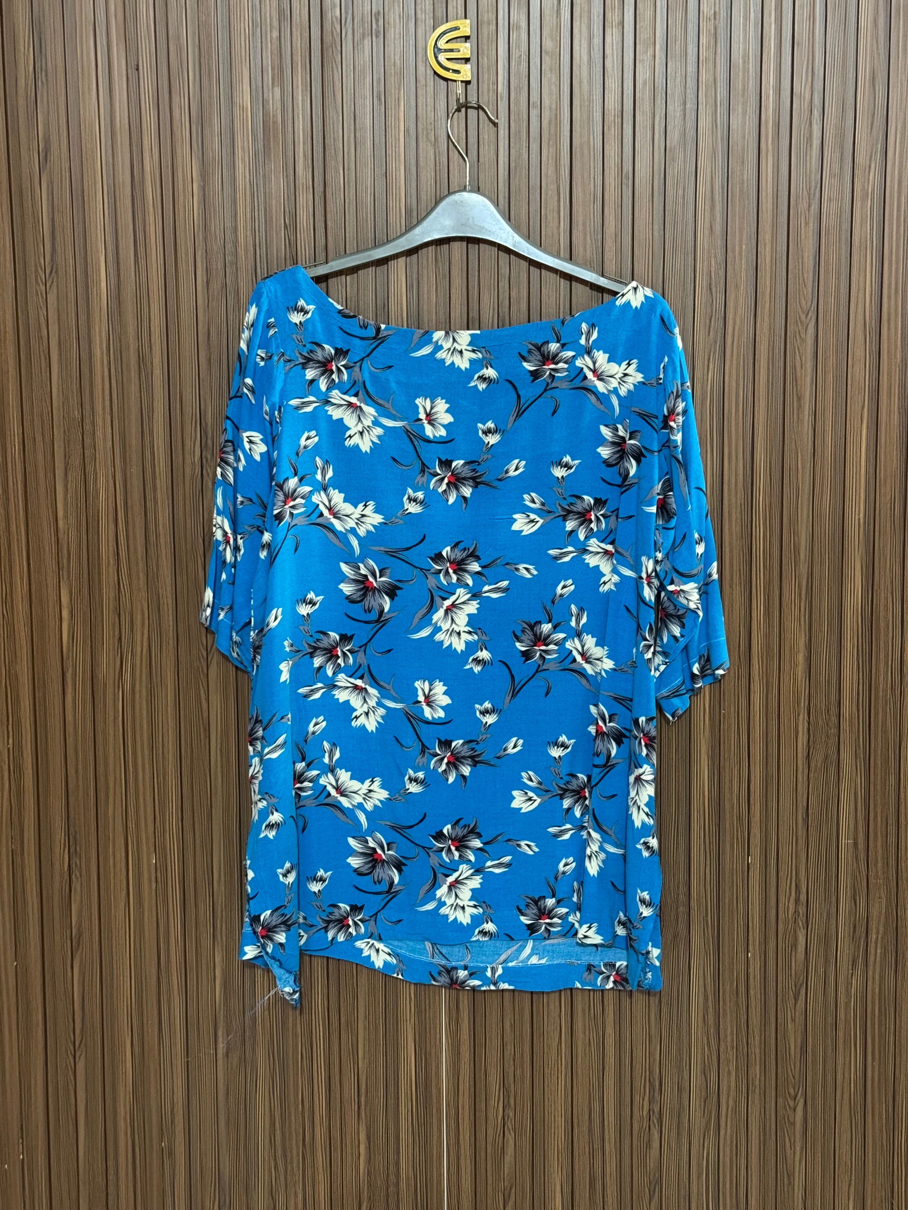 Chest 21 length 37 Fabric Nylon Flower Branch
