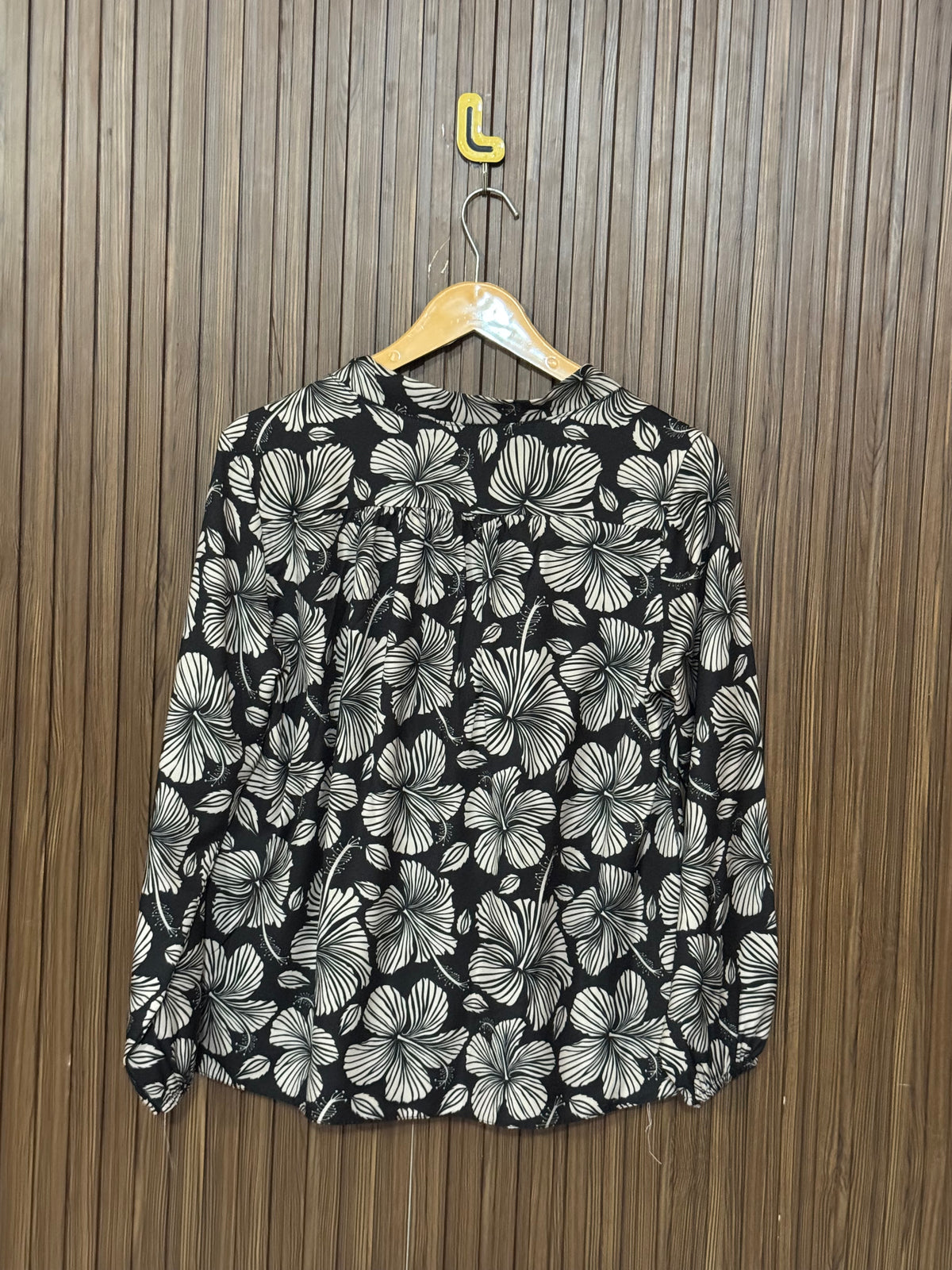 Chest 20 Length 23 Fabric Silk Turtle Neck Full Sleeves