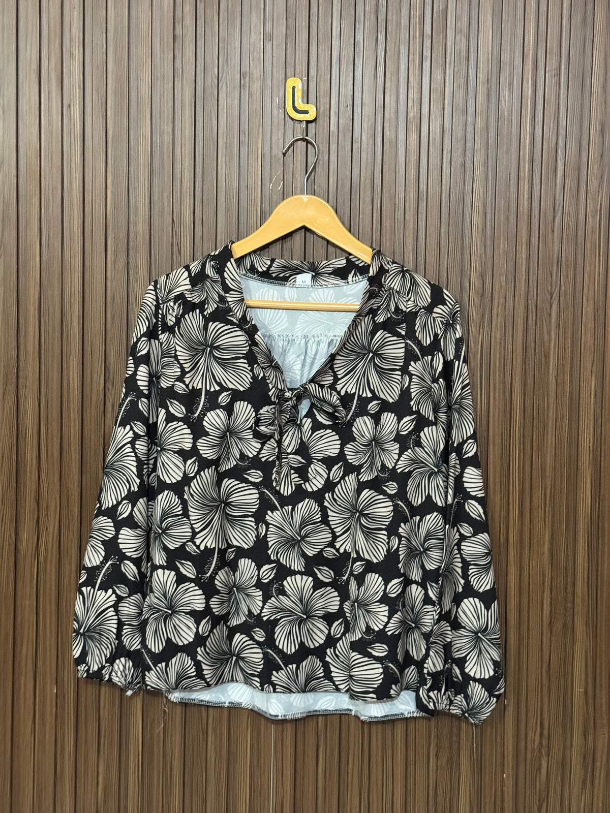 Chest 20 Length 23 Fabric Silk Turtle Neck Full Sleeves