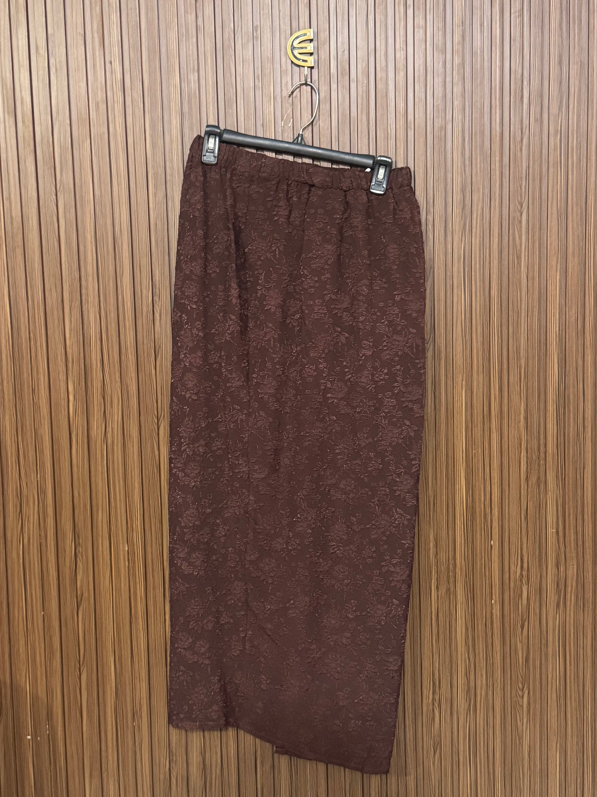 Waist 32 to 34 Length 42 Fabric Silk Fresh Skirt