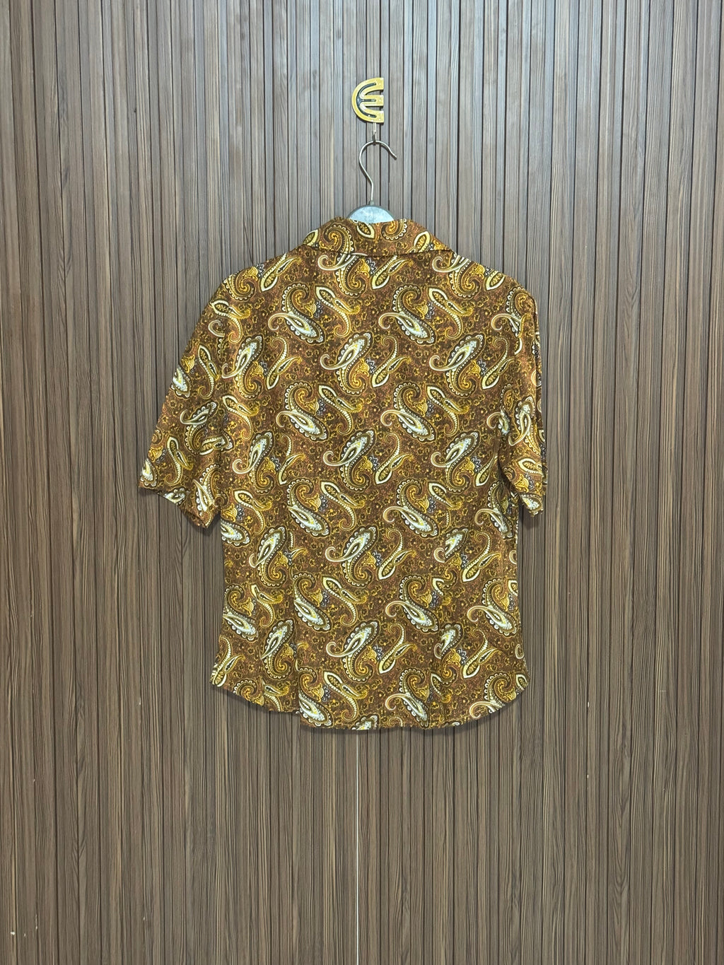 Chest 18 length 25 Fabric Cotton V-Neck Vintage