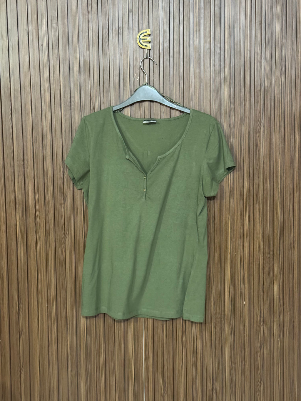 Chest 18 Length 25 Plain Basic Top