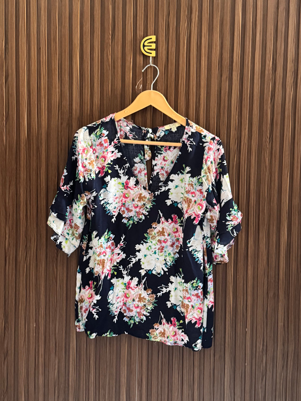 Chest 19 Length 24 Fabric Silk Flare Look
