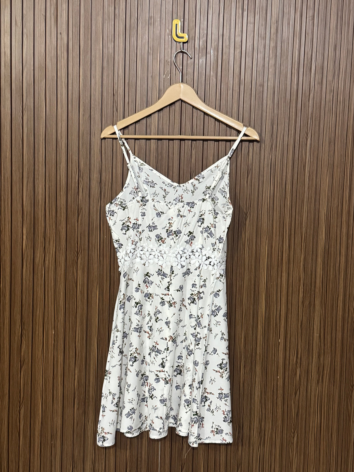 Chest 14 Length 31 Fabric Silk Silver Grace