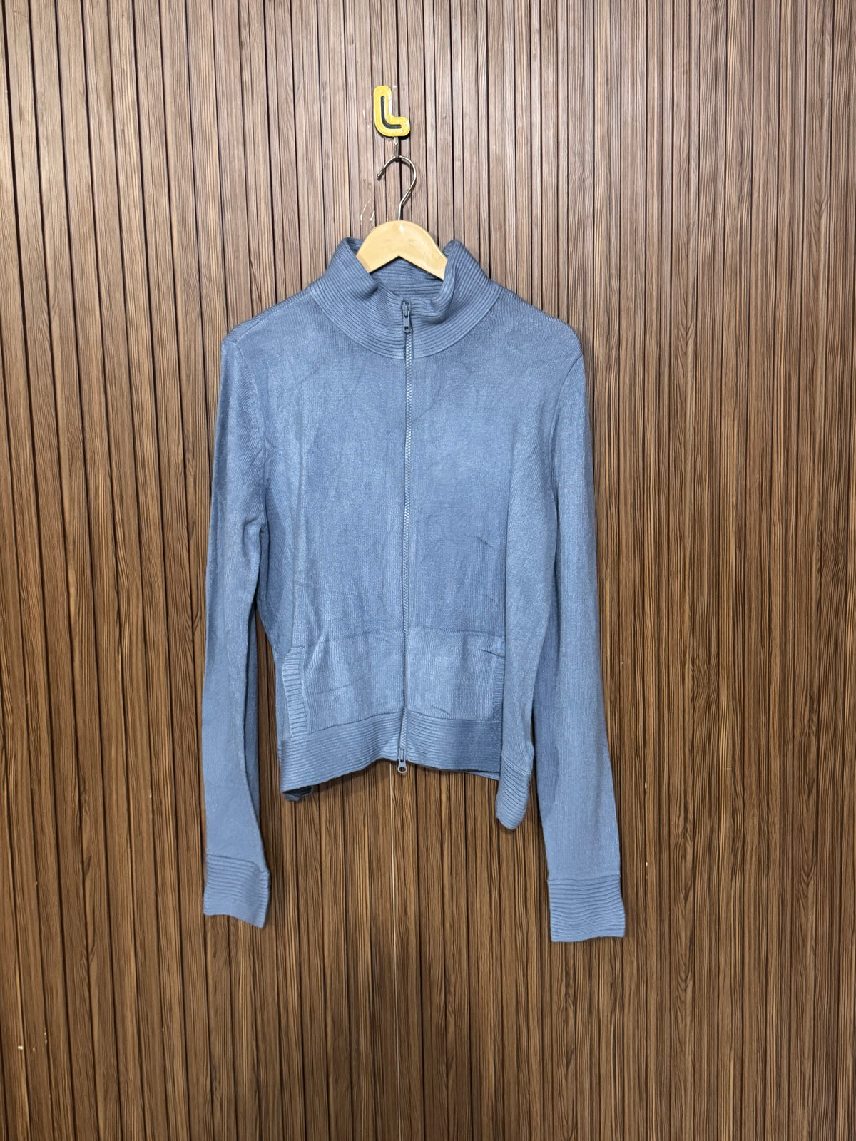 Chest 21 Length 22 Prime Heavy Sweater