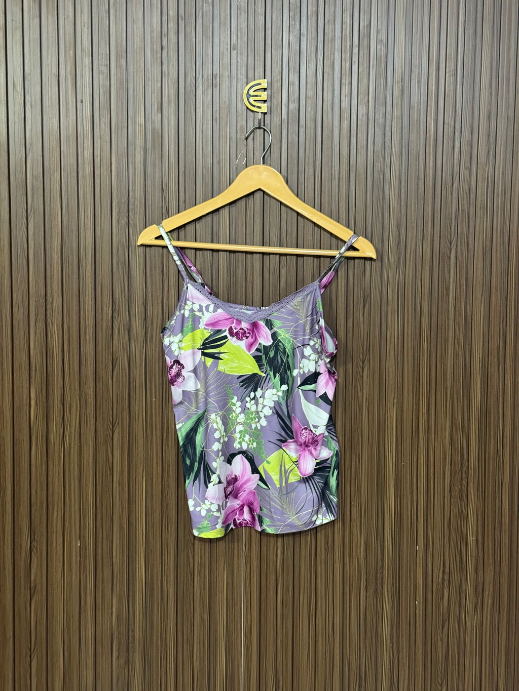 Chest 16 Length 21 Sleek Style crop top