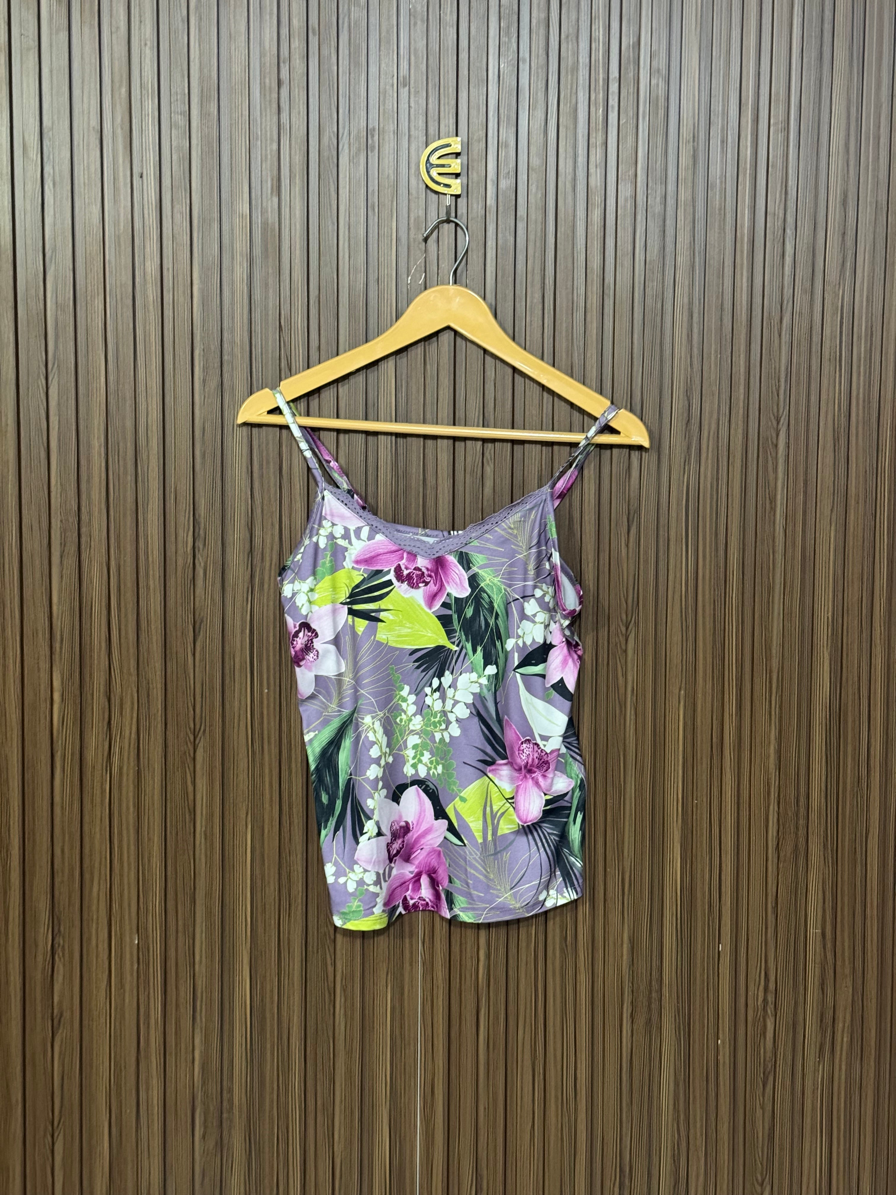 Chest 16 Length 21 Sleek Style crop top