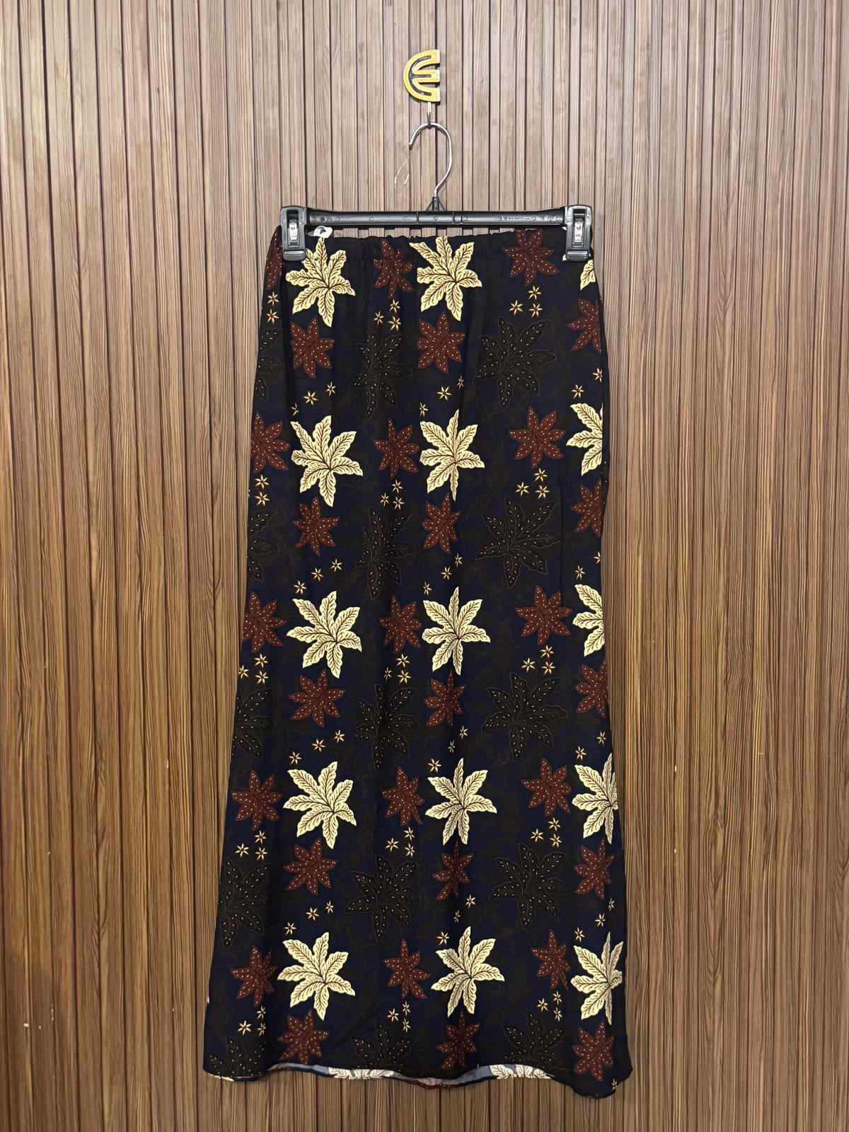 Waist 26 to 28 Length 38 Fabric Silk Cute Style Skirt