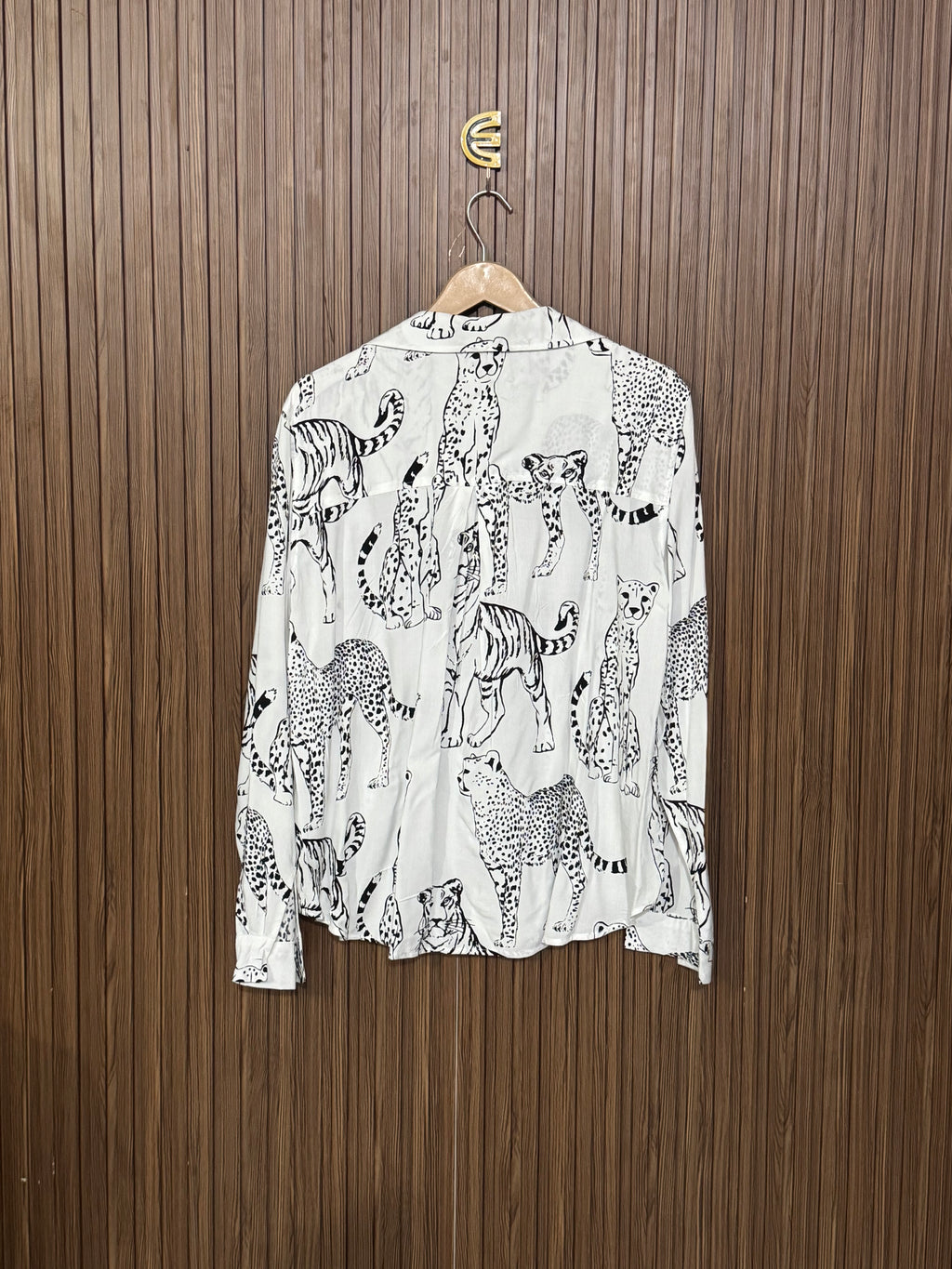 Chest 22 Length 25 Fabric Linen Sleeve Elegant